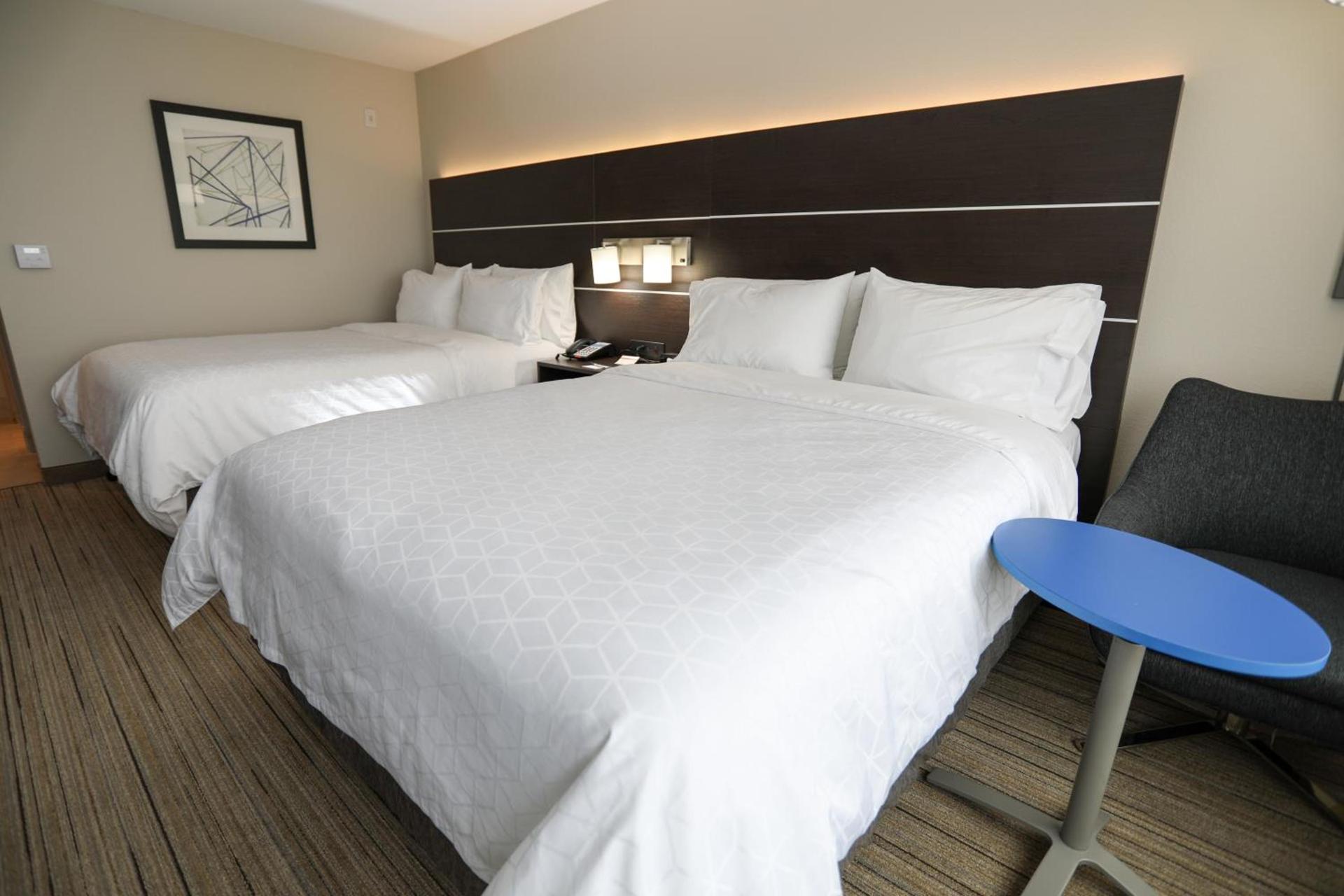 Holiday Inn Express & Suites - Forney by IHG photo 37