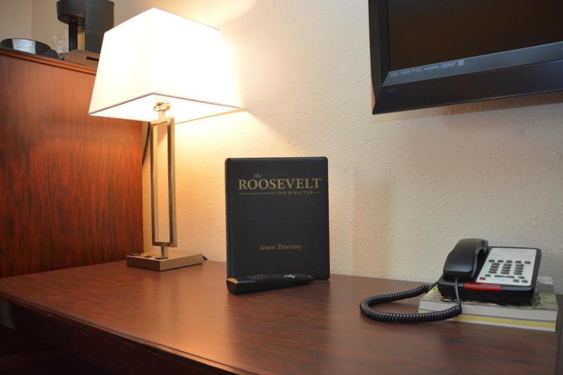 Roosevelt Inn & Suites photo 14