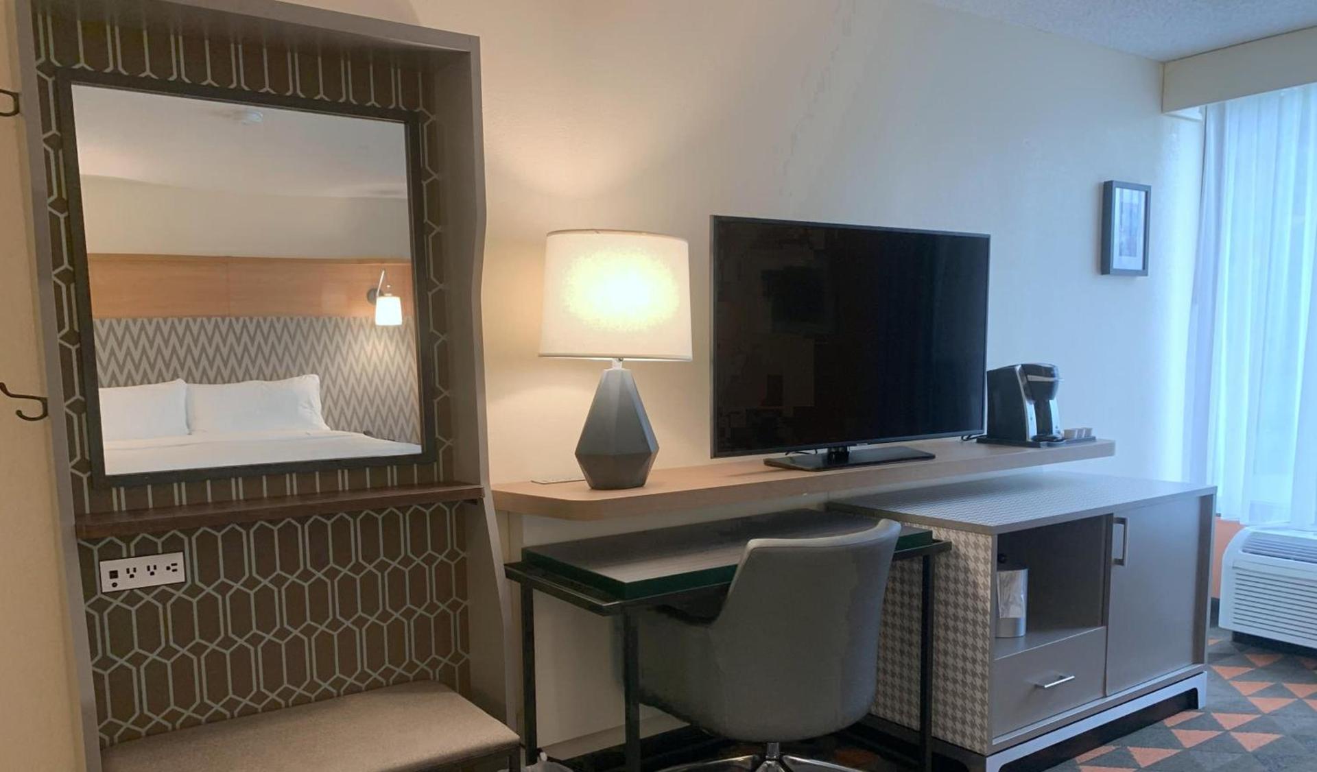Holiday Inn Asheville - Biltmore West by IHG photo 38