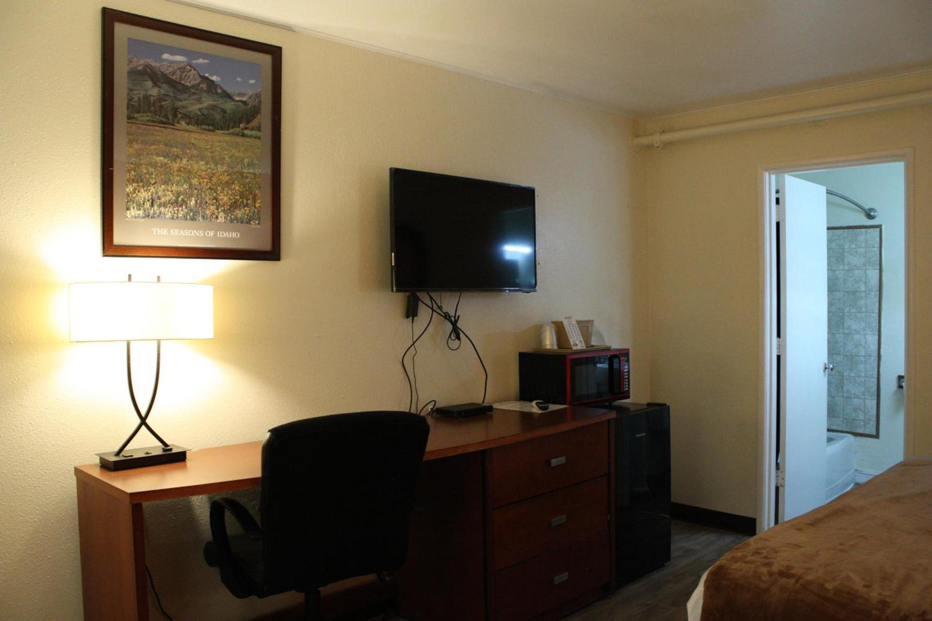 Nampa Downtown Inn photo 6