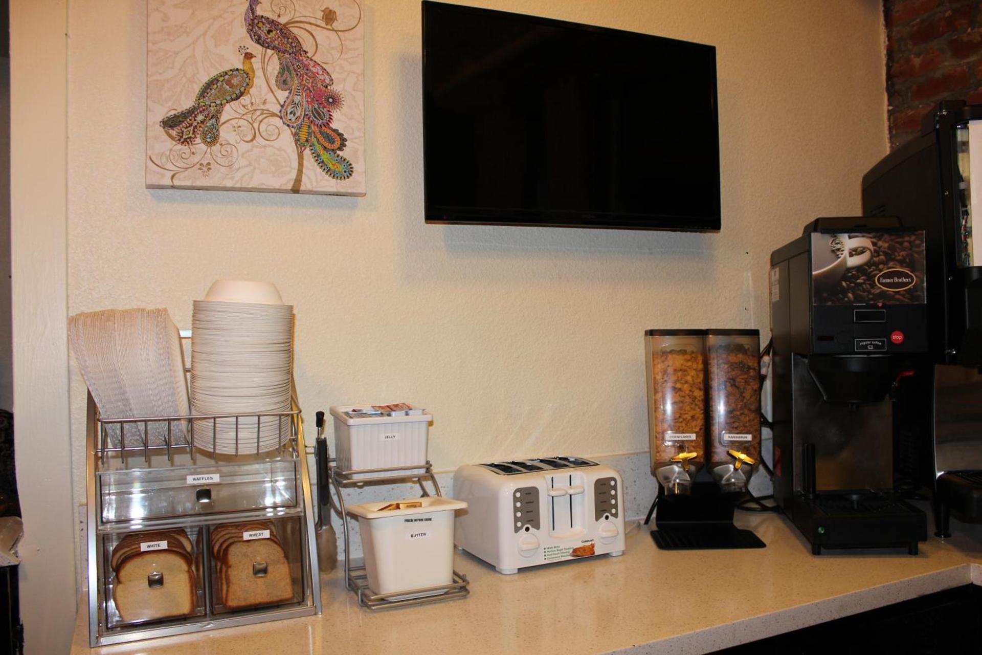 Inn on Folsom photo 5
