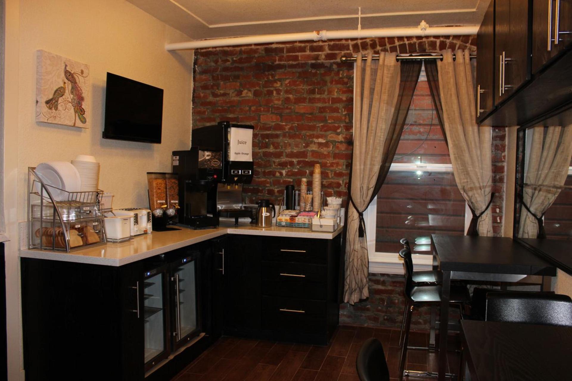Inn on Folsom photo 14