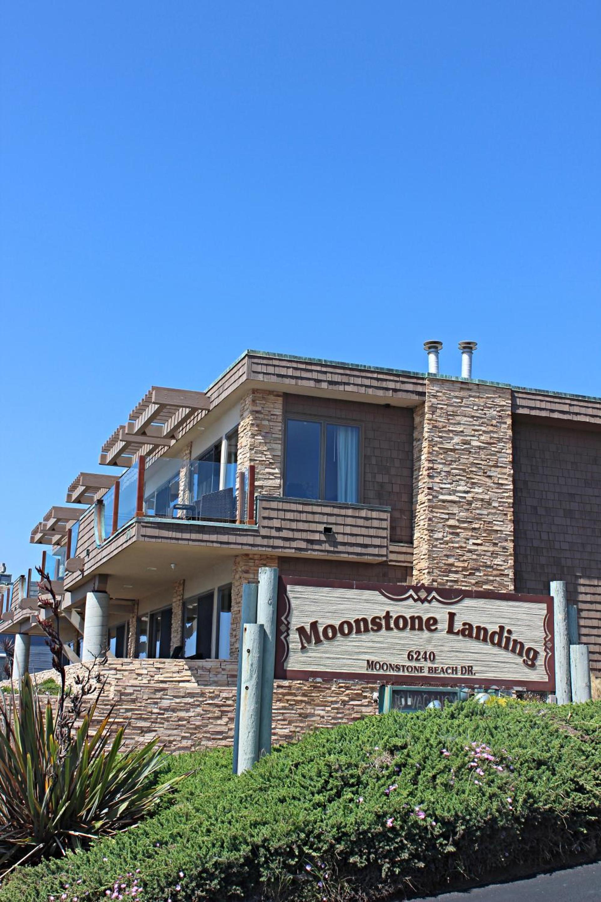 Moonstone Landing photo 28