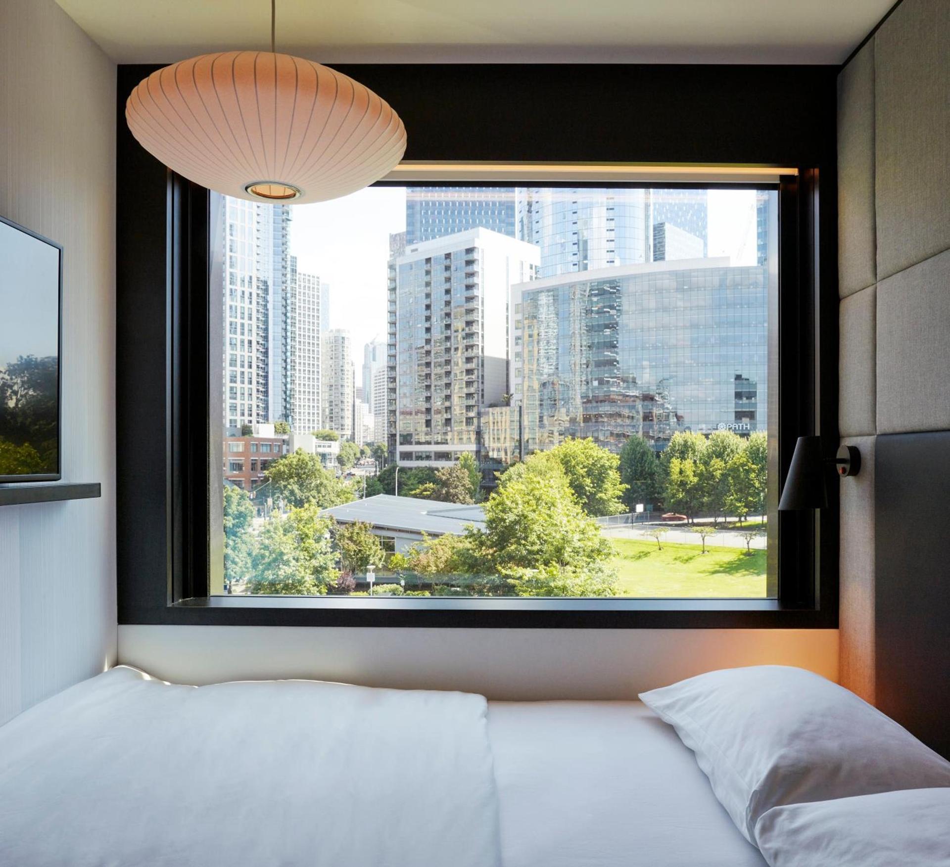citizenM Seattle South Lake photo 8