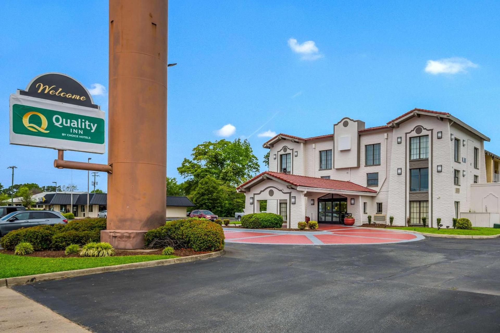 Quality Inn Hampton - Newport News photo 18