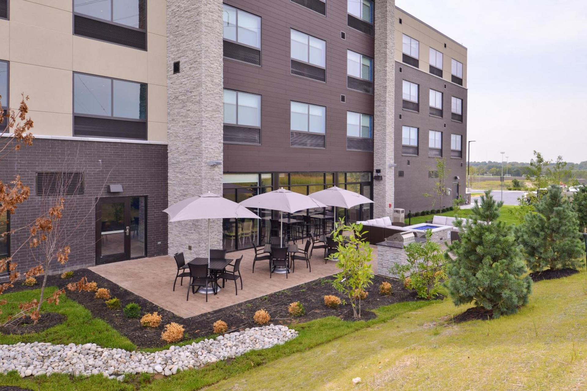 Holiday Inn Express & Suites - Olathe West by IHG photo 12