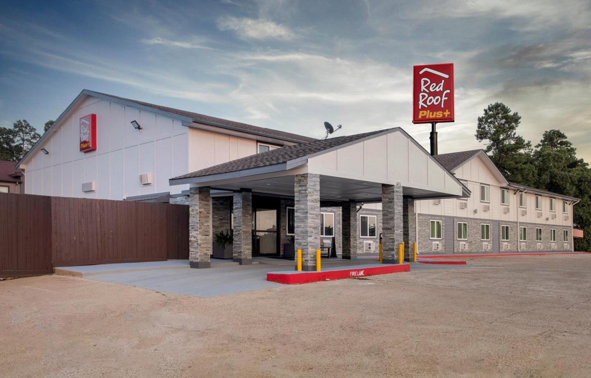 Red Roof Inn PLUS+ Huntsville — hotel in Huntsville