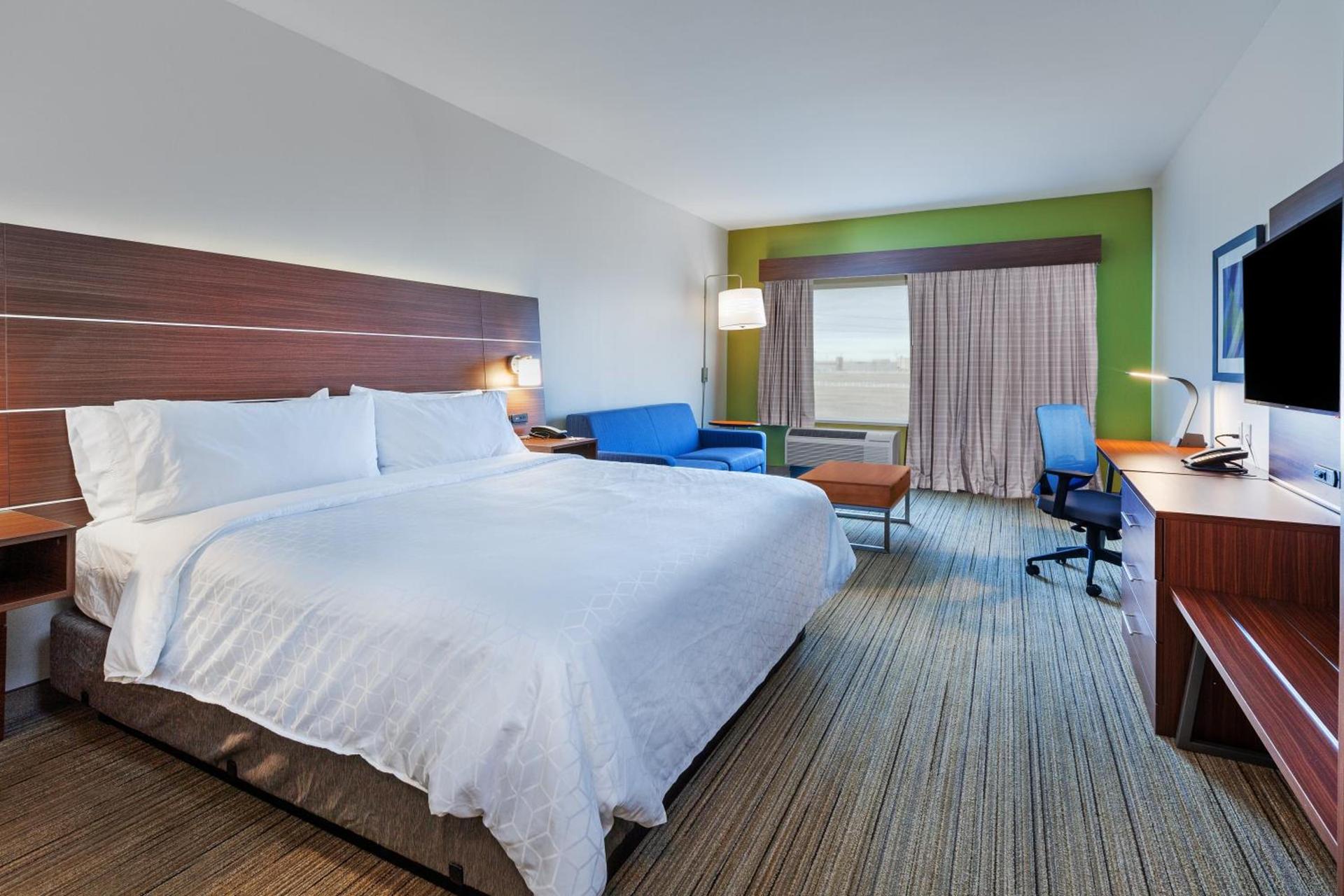 Holiday Inn Express & Suites - Tulsa Northeast - Owasso by IHG photo 35