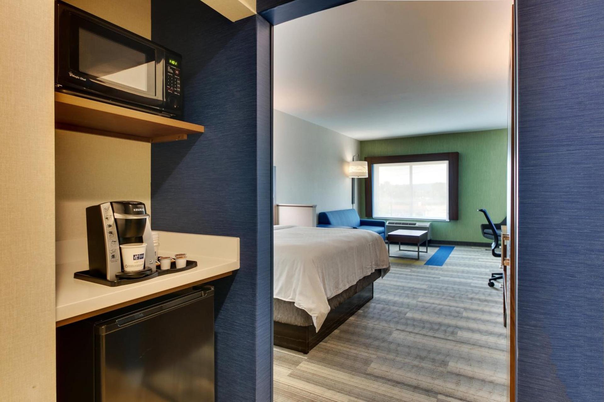 Holiday Inn Express & Suites Ithaca by IHG photo 61