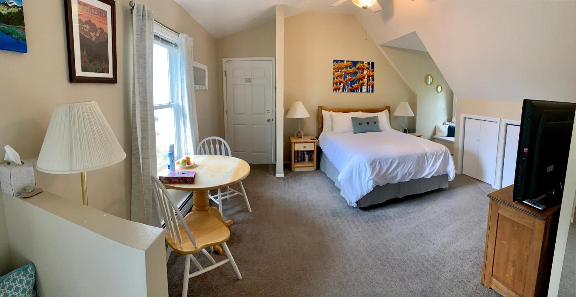 Fox Hollow Inn photo 45