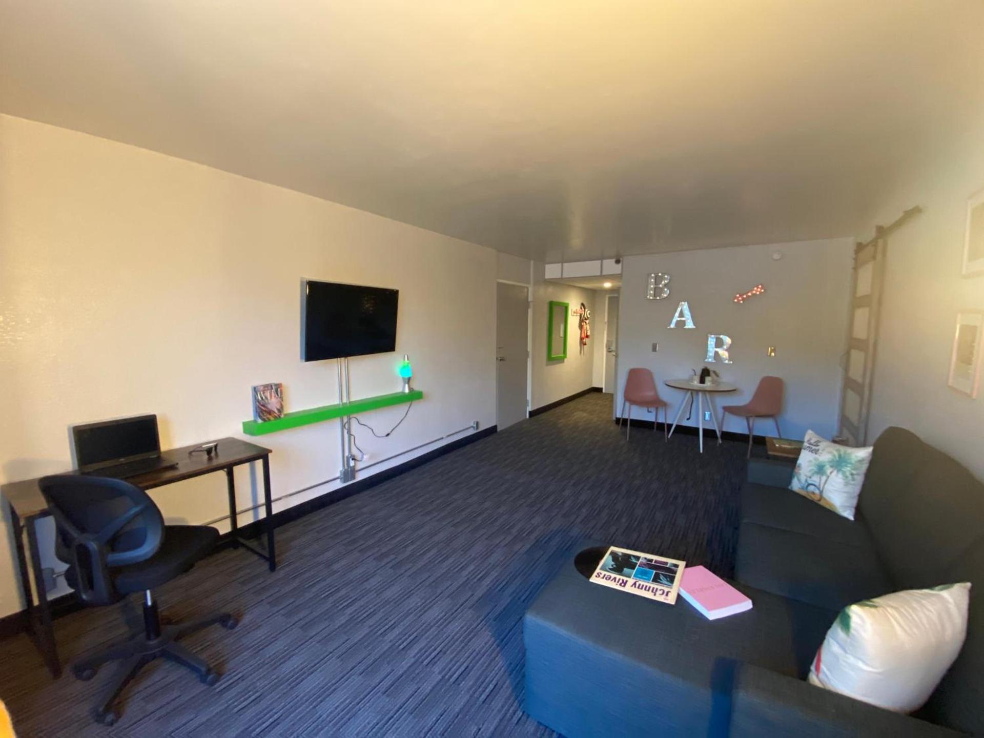 Glendale Express Hotel Los Angeles photo 18