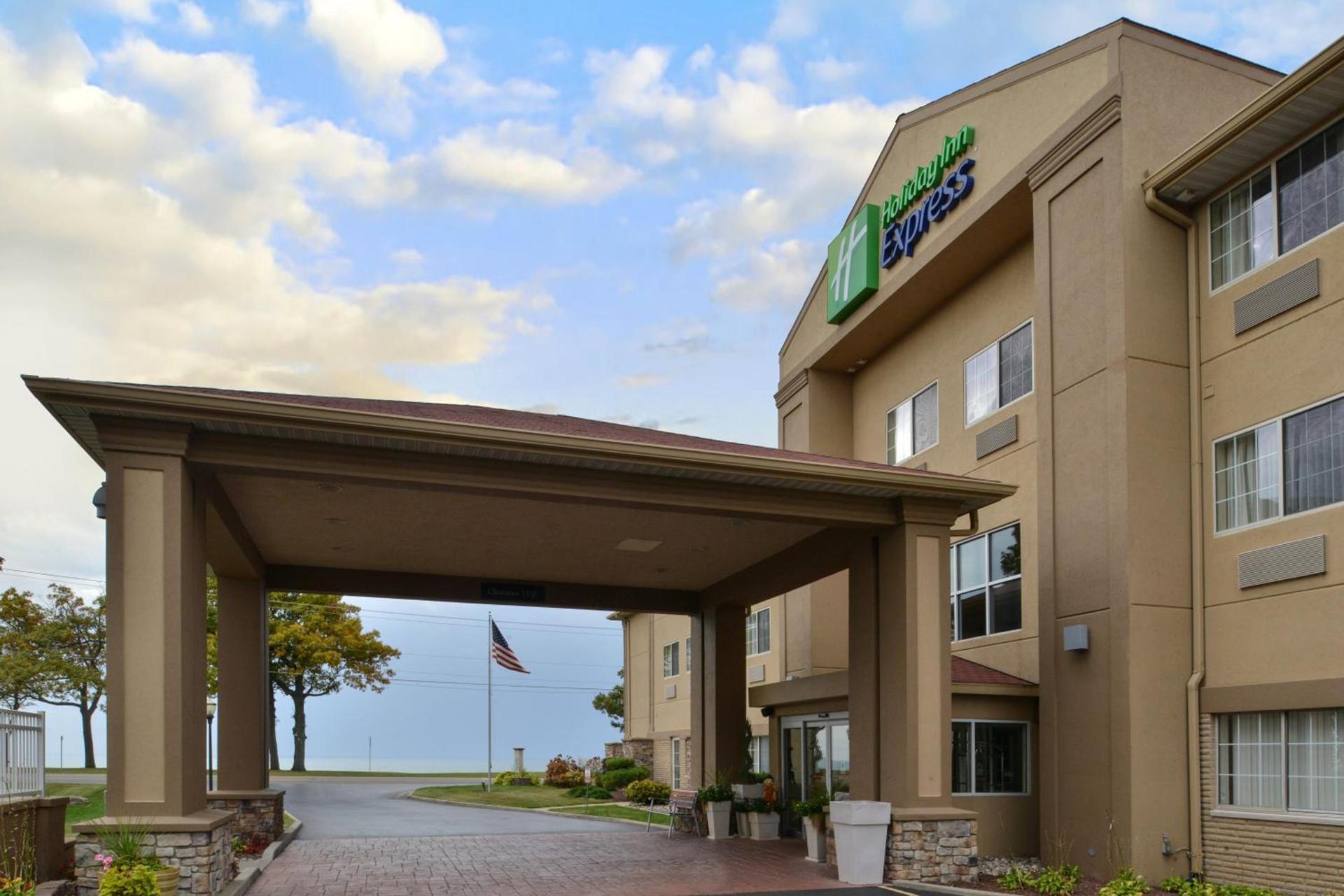 Holiday Inn Express Hotel & Suites-Saint Joseph by IHG photo 65