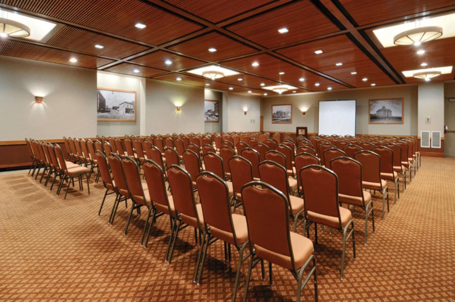 Best Western Sheridan Center photo 9