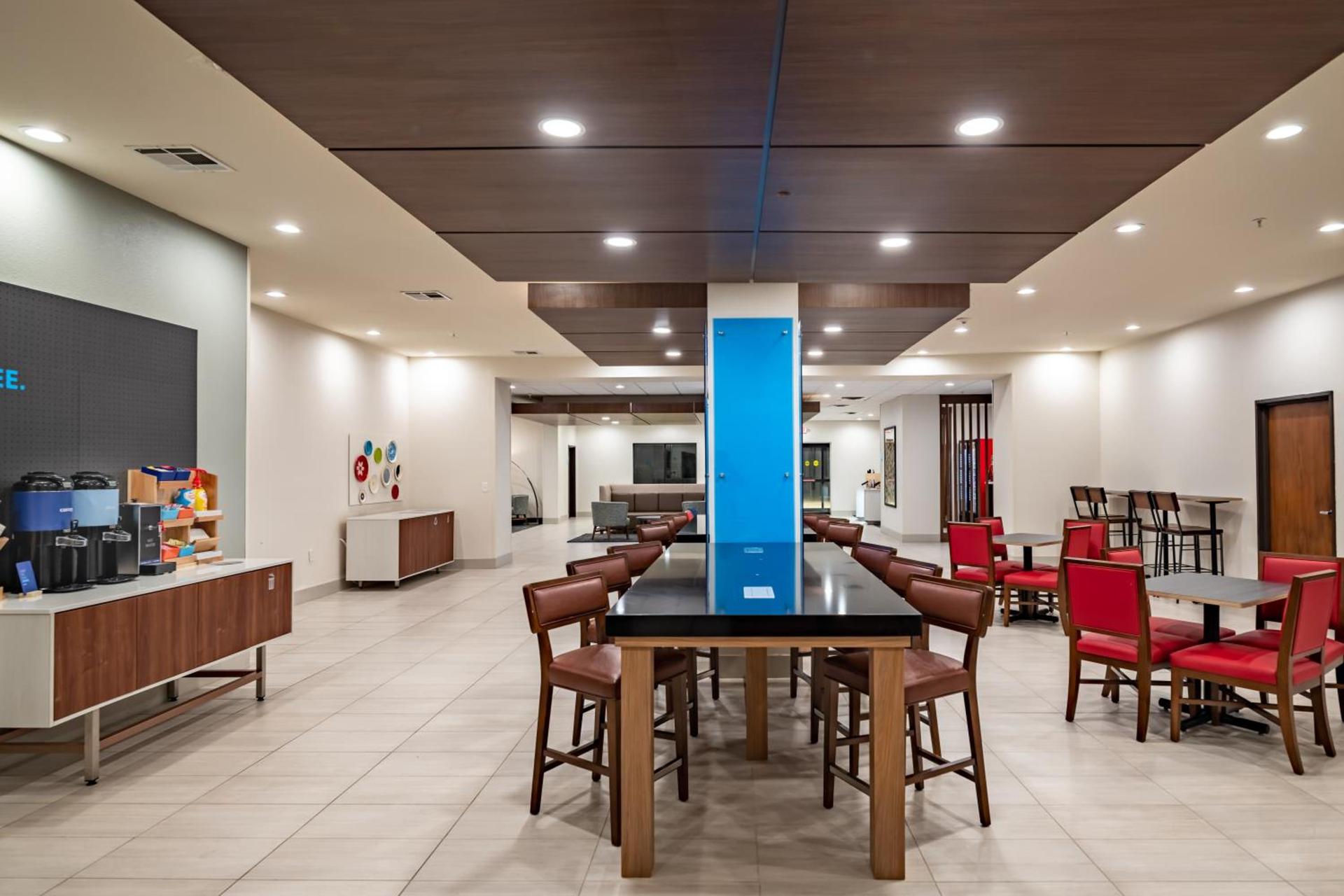 Holiday Inn Express & Suites N Waco Area - West by IHG photo 42