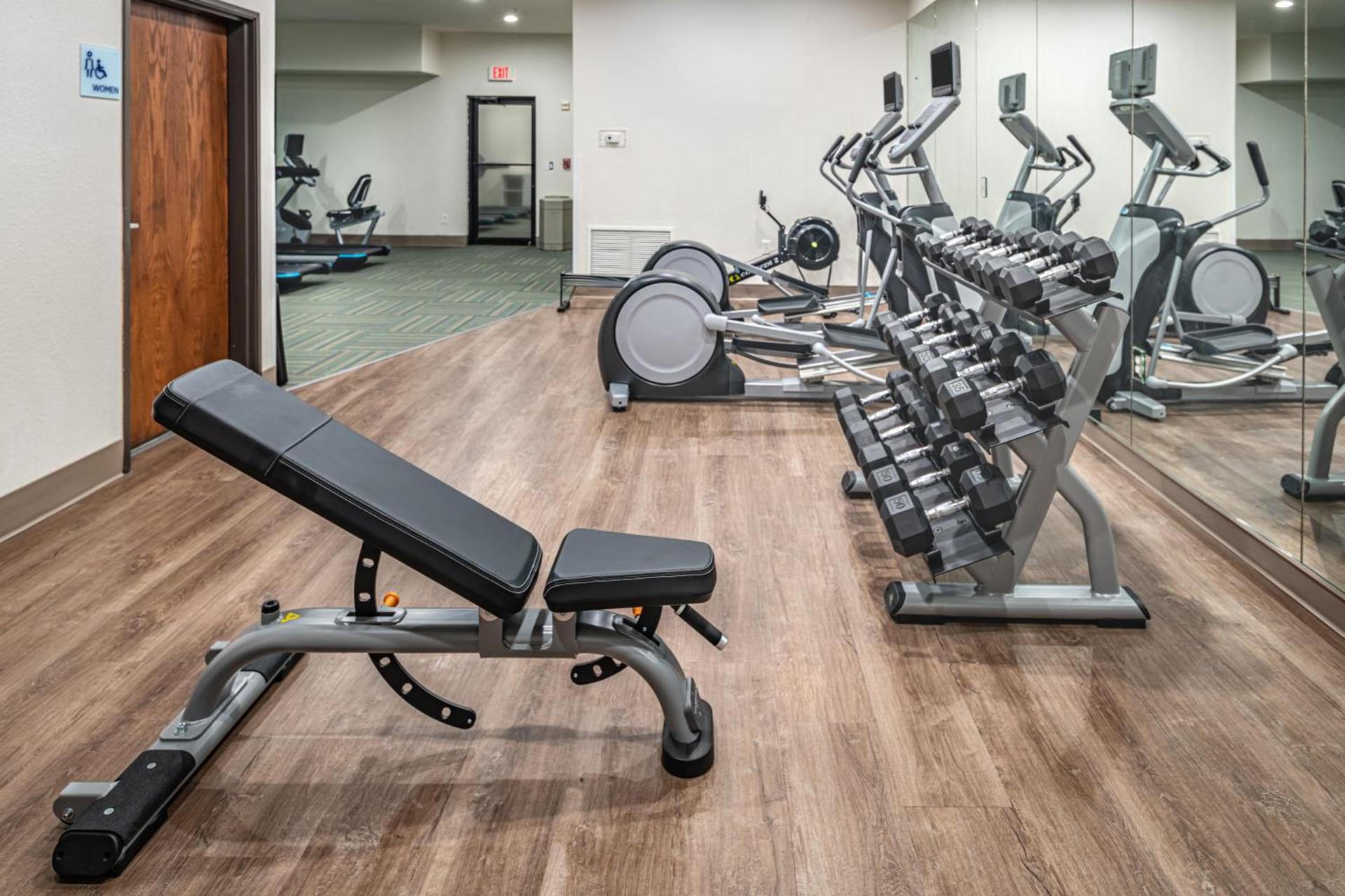 Holiday Inn Express & Suites N Waco Area - West by IHG photo 46