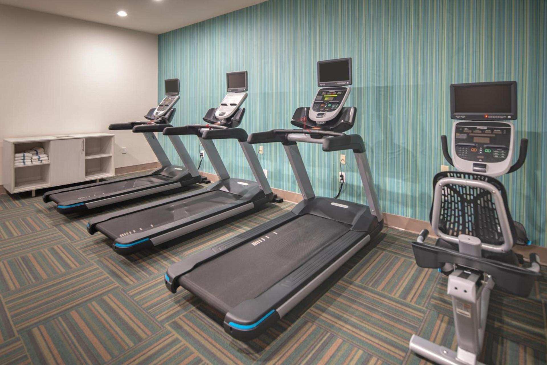 Holiday Inn Express & Suites N Waco Area - West by IHG photo 60