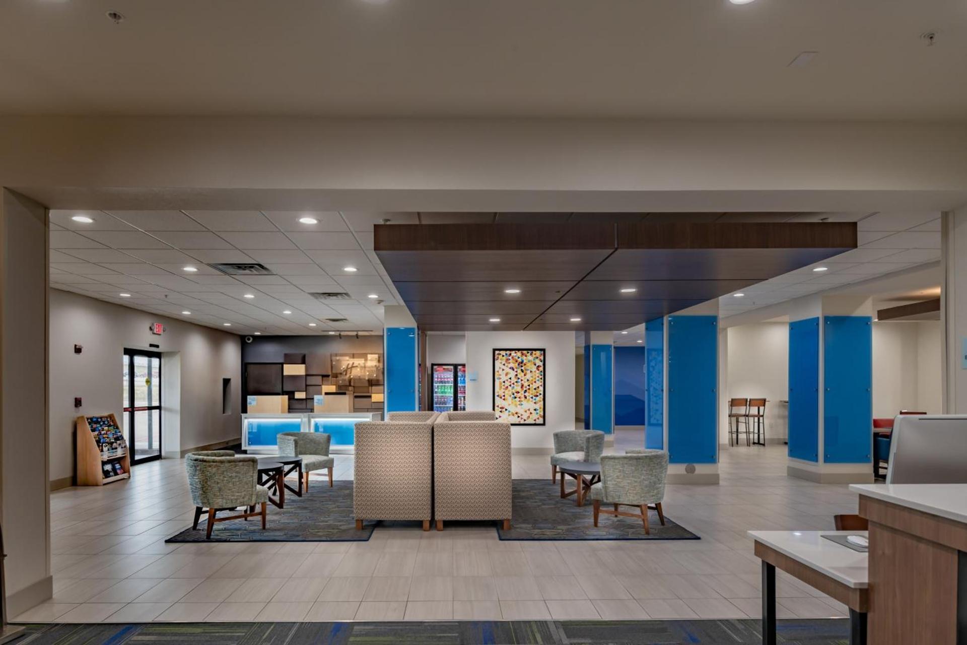 Holiday Inn Express & Suites N Waco Area - West by IHG photo 79