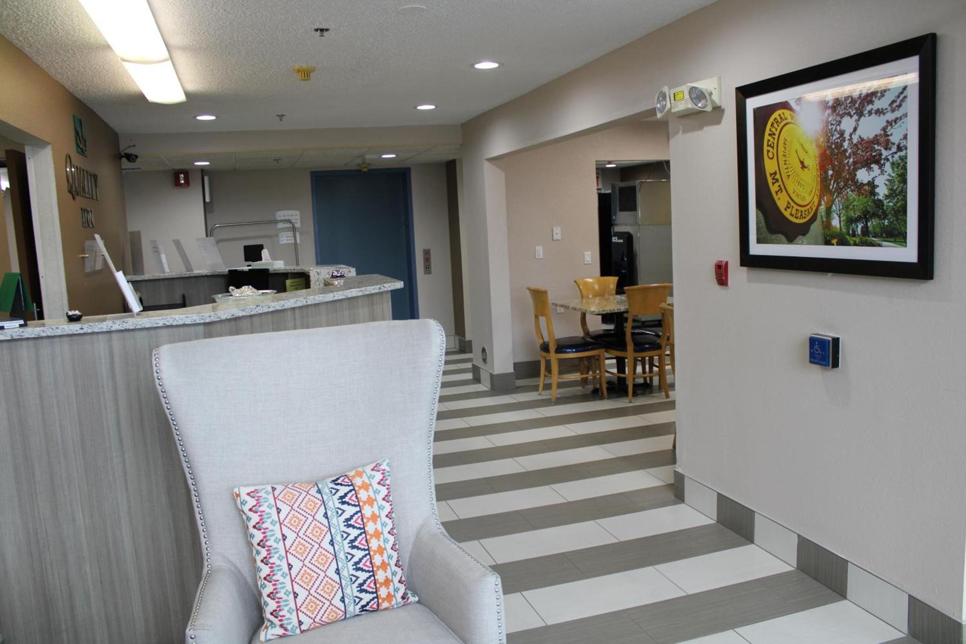 Quality Inn Mount Pleasant photo 9