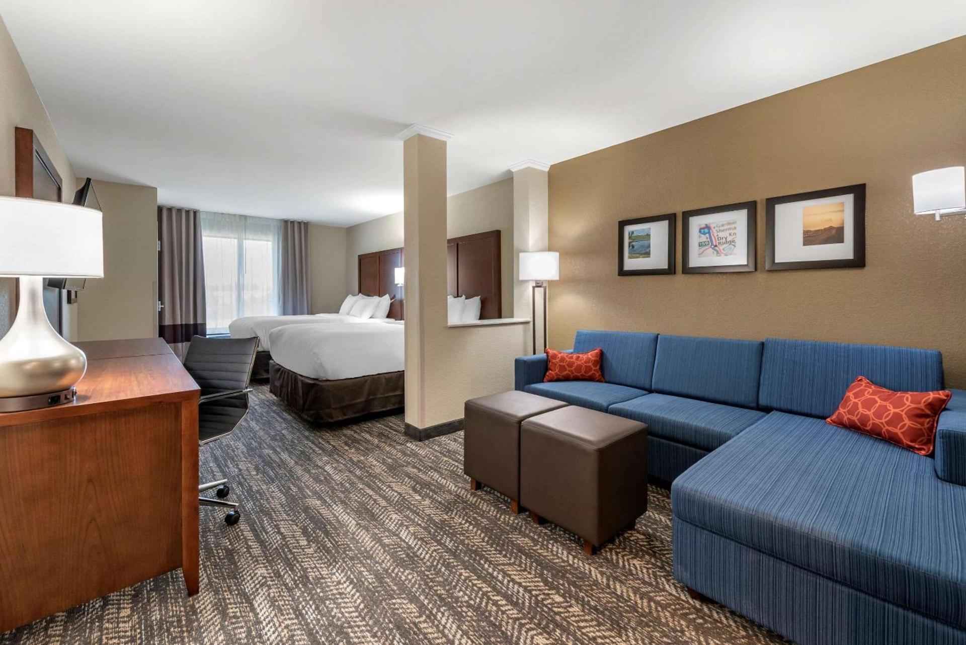 Comfort Suites Dry Ridge photo 11