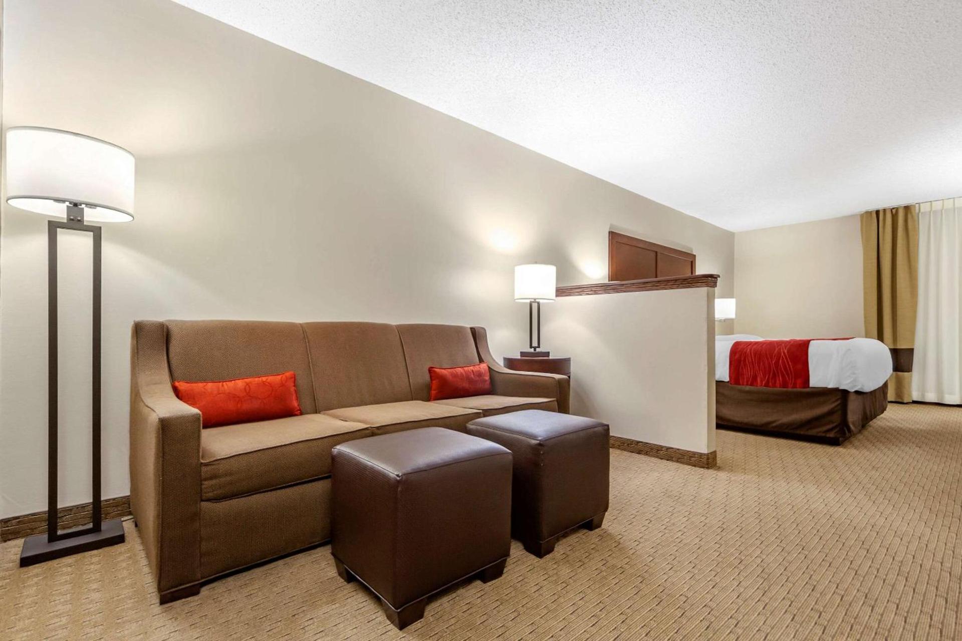 Comfort Inn Valentine photo 18