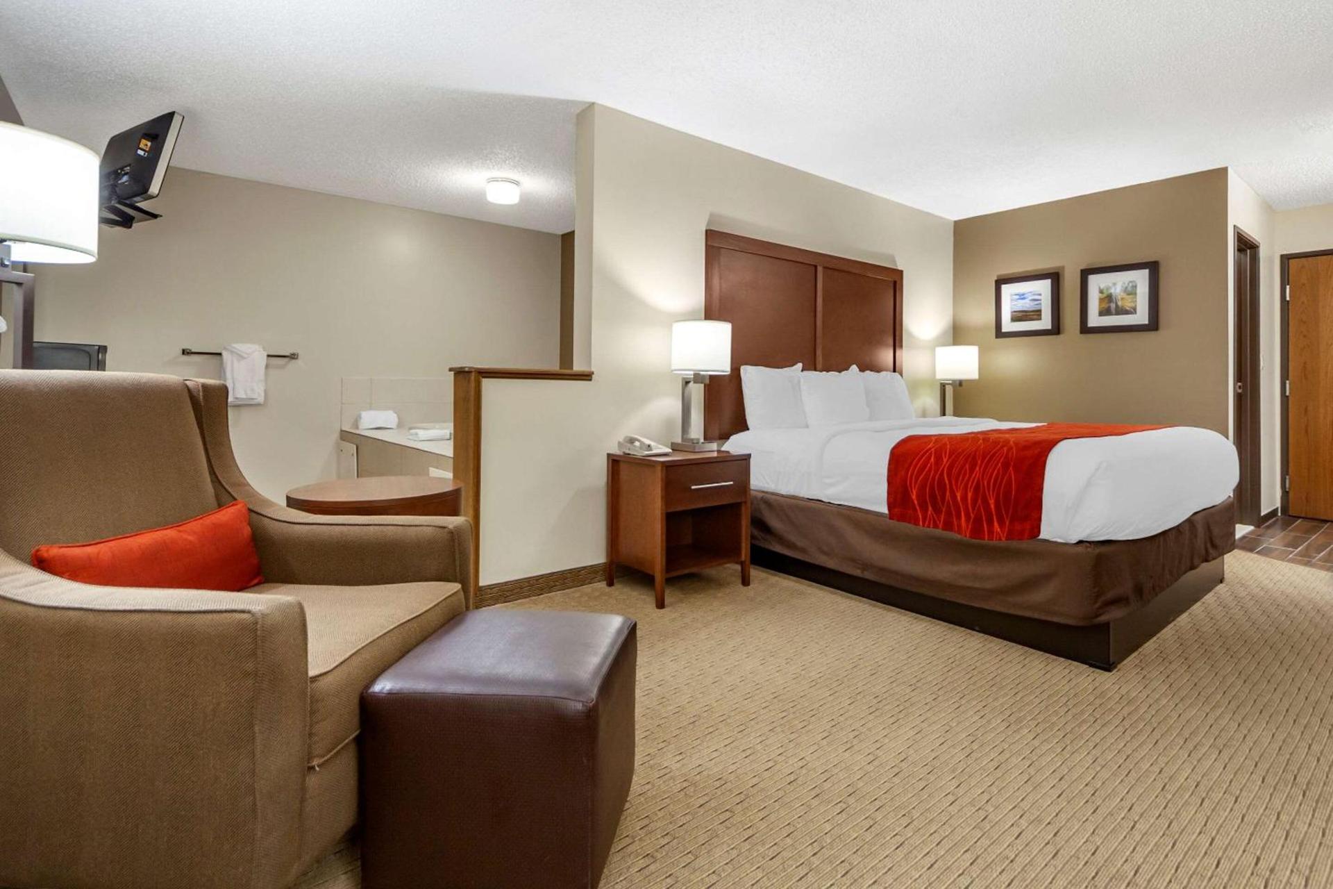 Comfort Inn Valentine photo 22