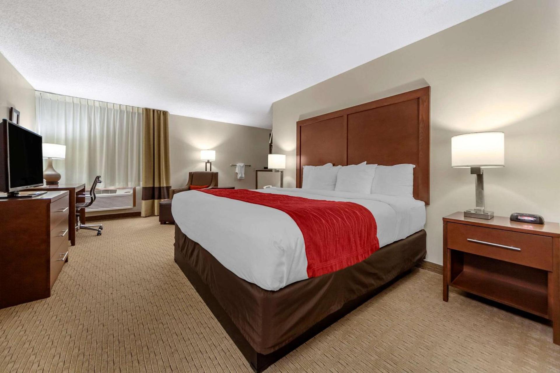 Comfort Inn Valentine photo 21