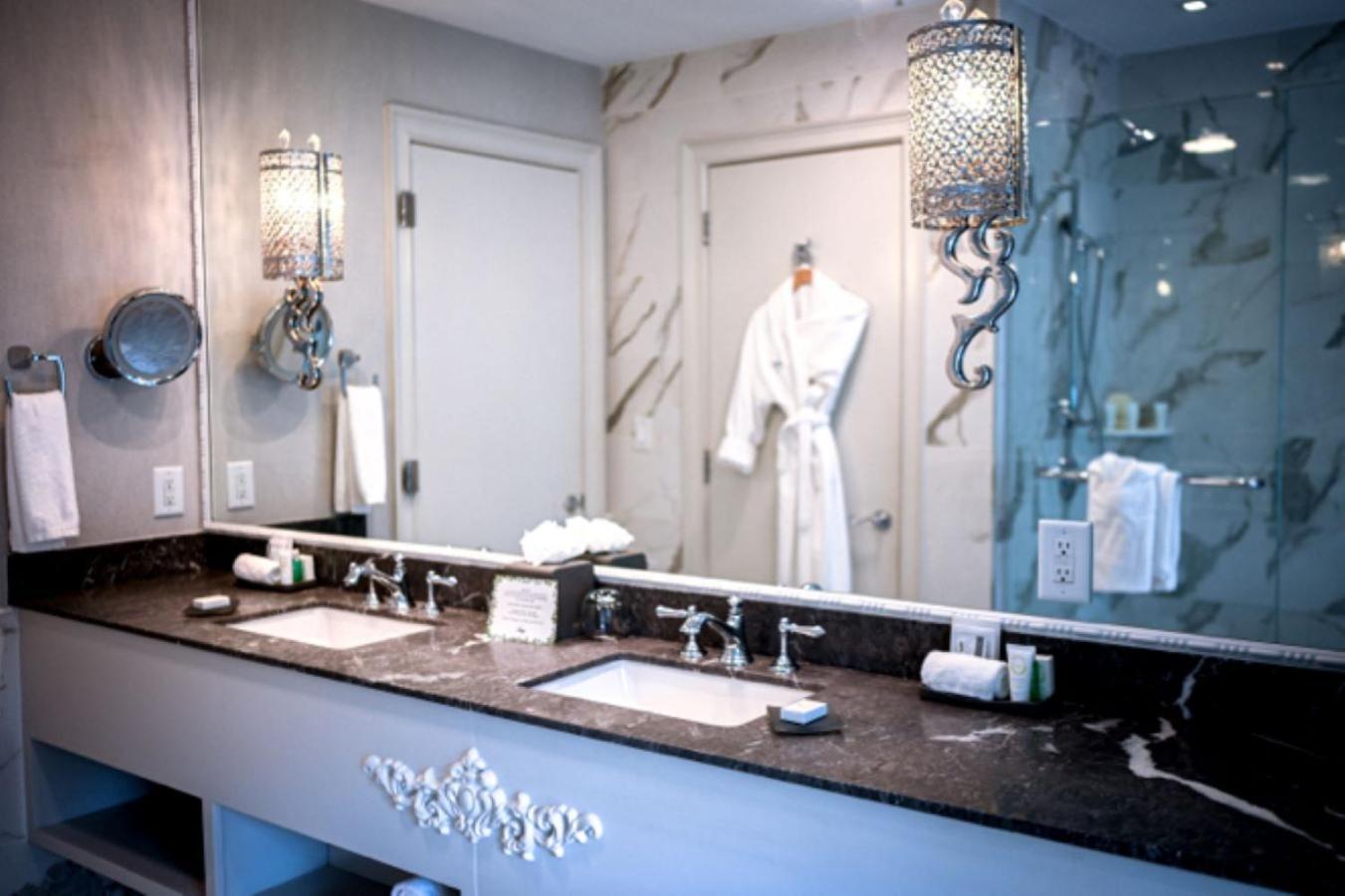 The Ivey's Hotel photo 3