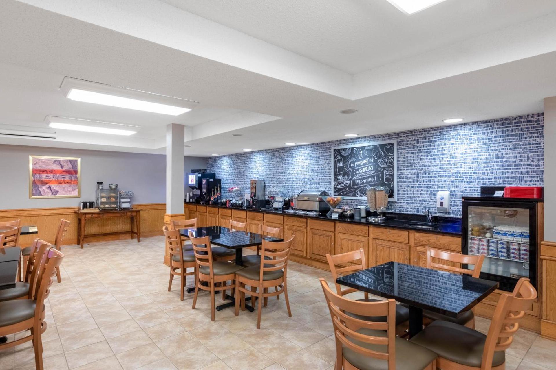 AmericInn by Wyndham Jackson photo 24