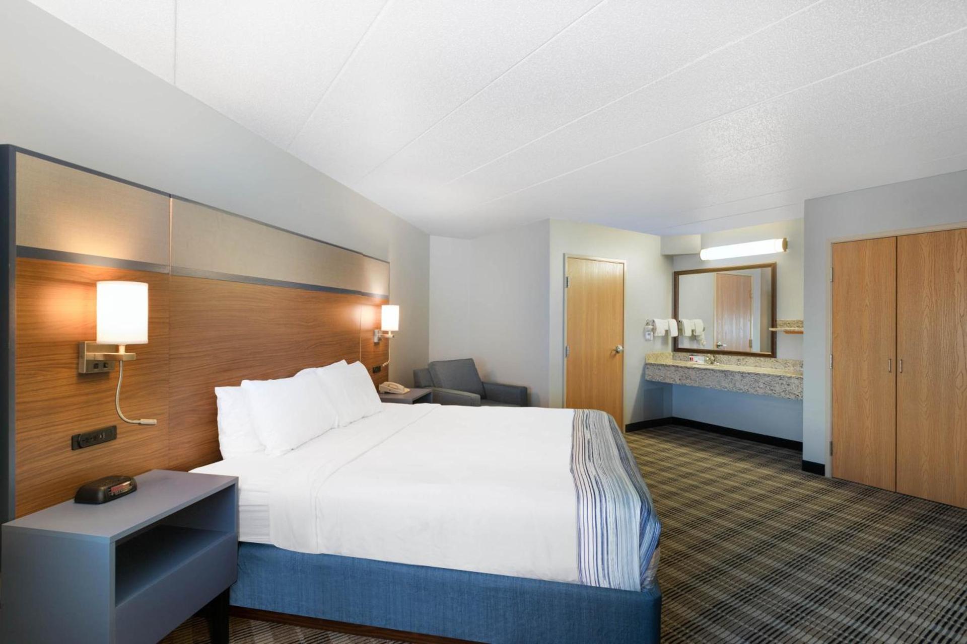 AmericInn by Wyndham Jackson photo 23