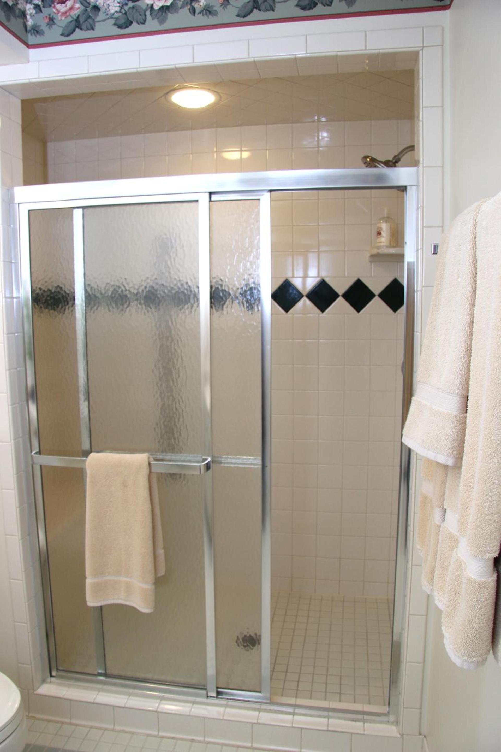 Eagle Harbor Inn photo 43