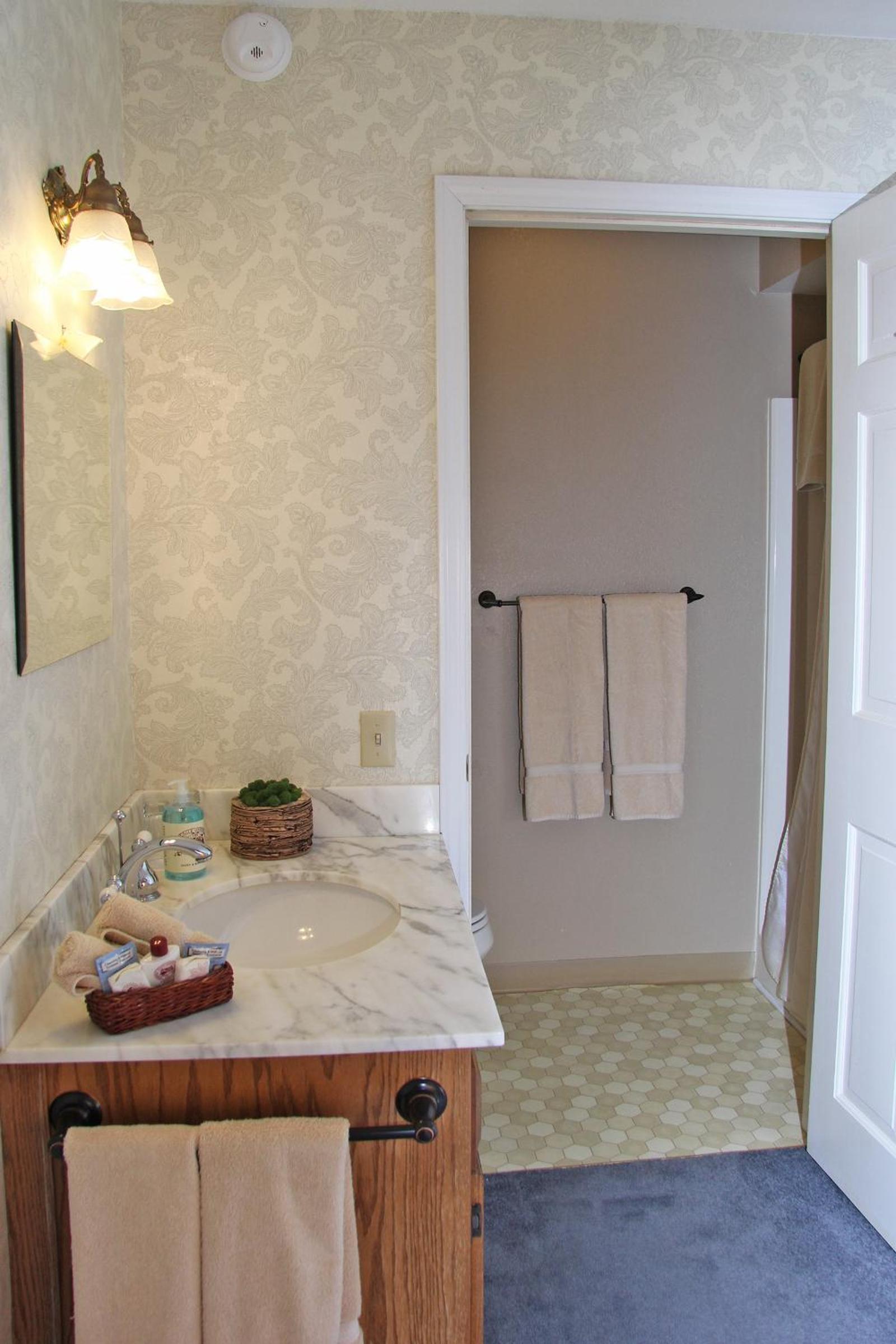 Eagle Harbor Inn photo 40