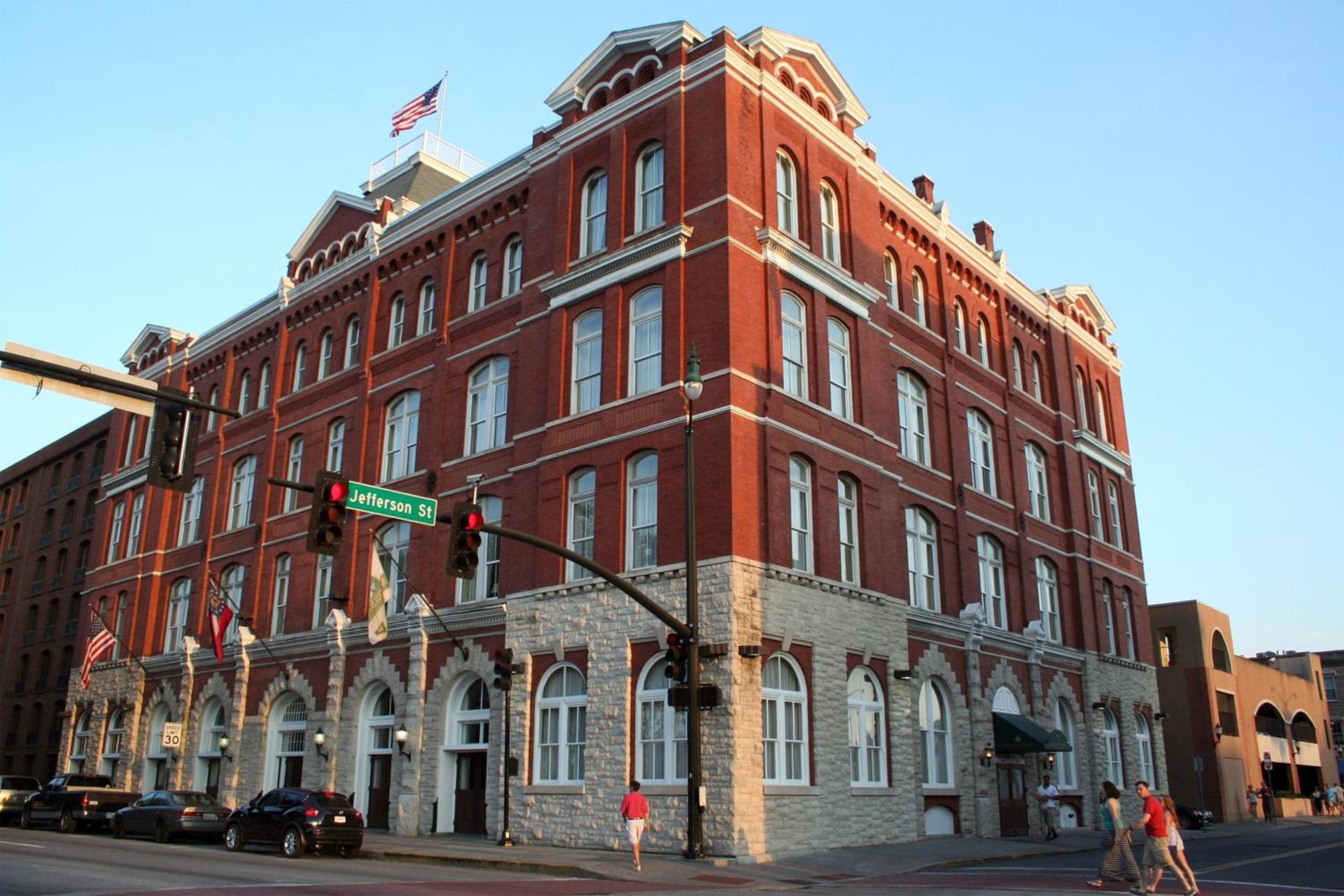 Hotel Indigo Savannah Historic District by IHG photo 33