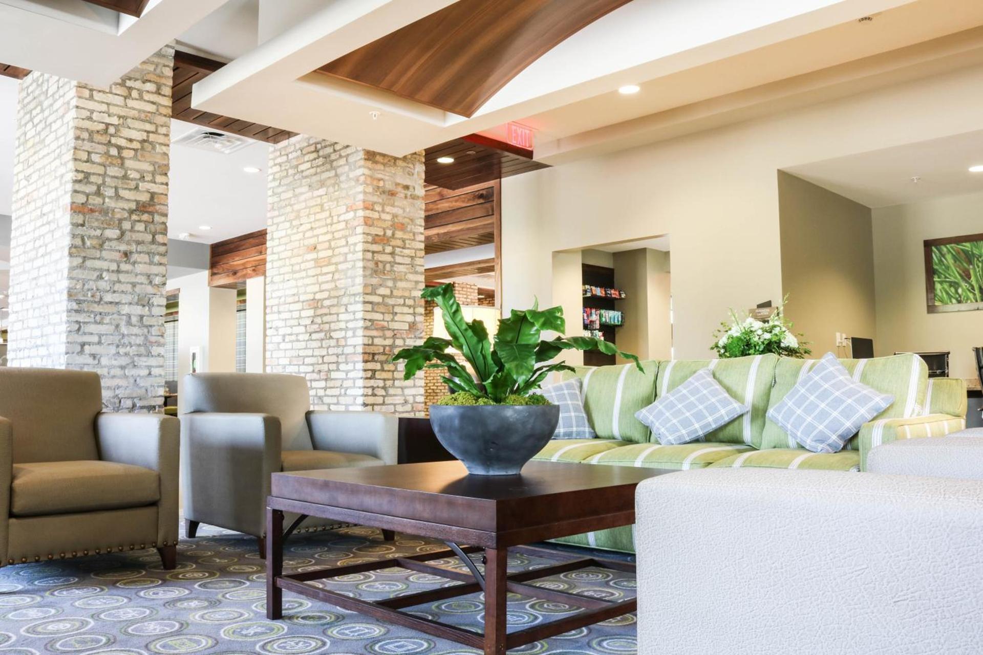 Hotel Indigo Traverse City by IHG photo 3