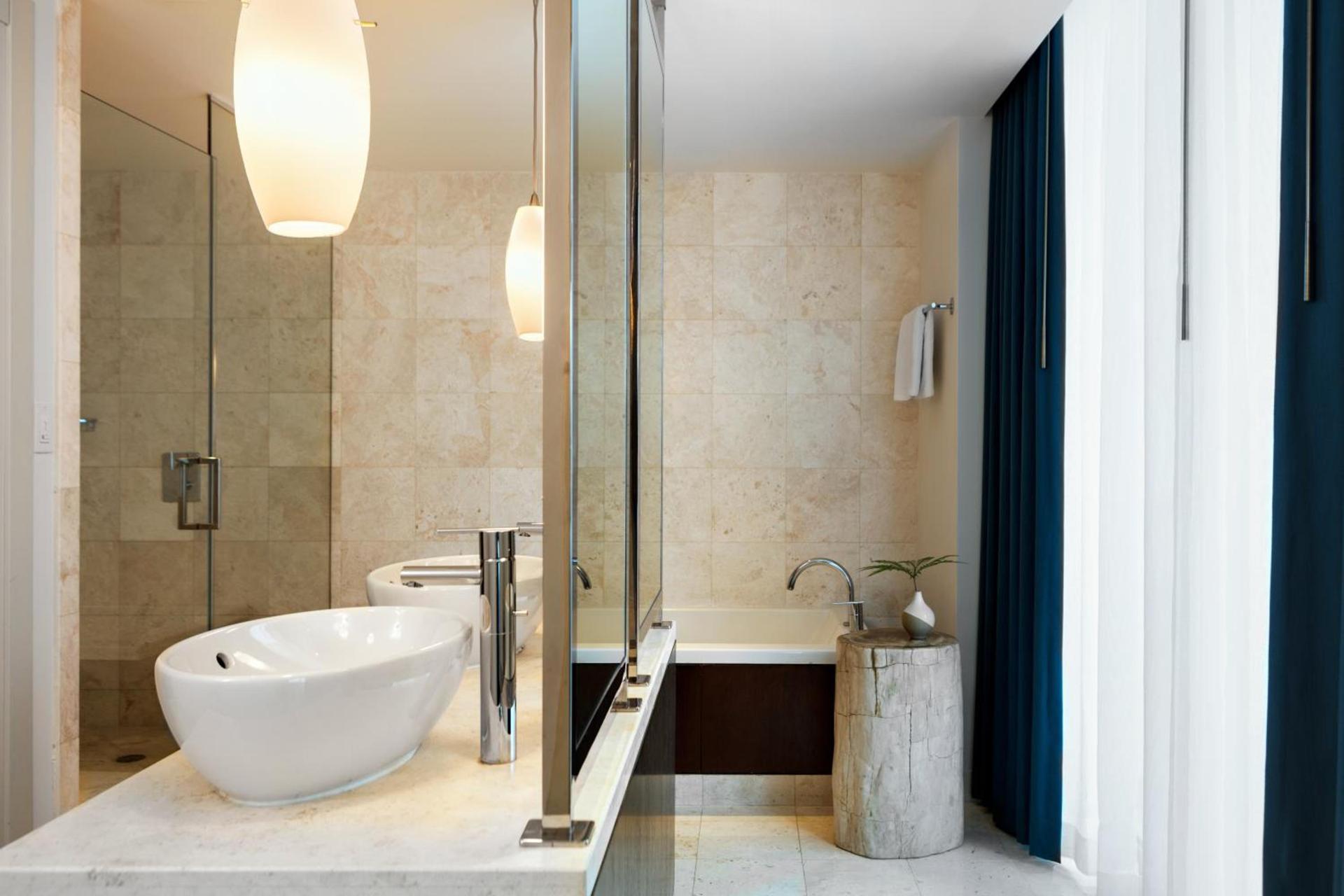 Kimpton EPIC Hotel by IHG photo 6