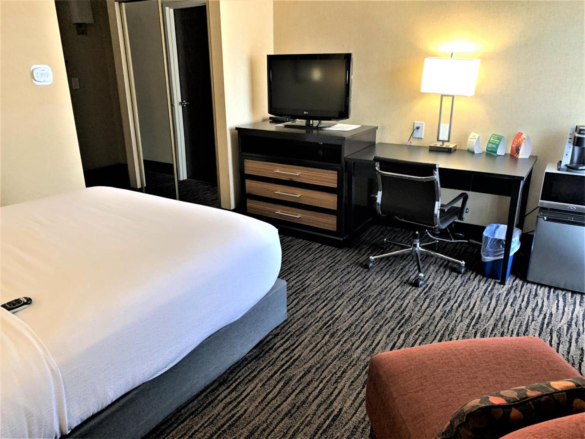 Holiday Inn Dublin - Pleasanton by IHG photo 4