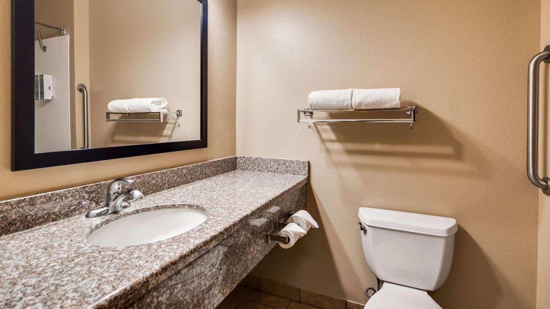 Best Western El-Quartelejo Inn & Suites photo 14