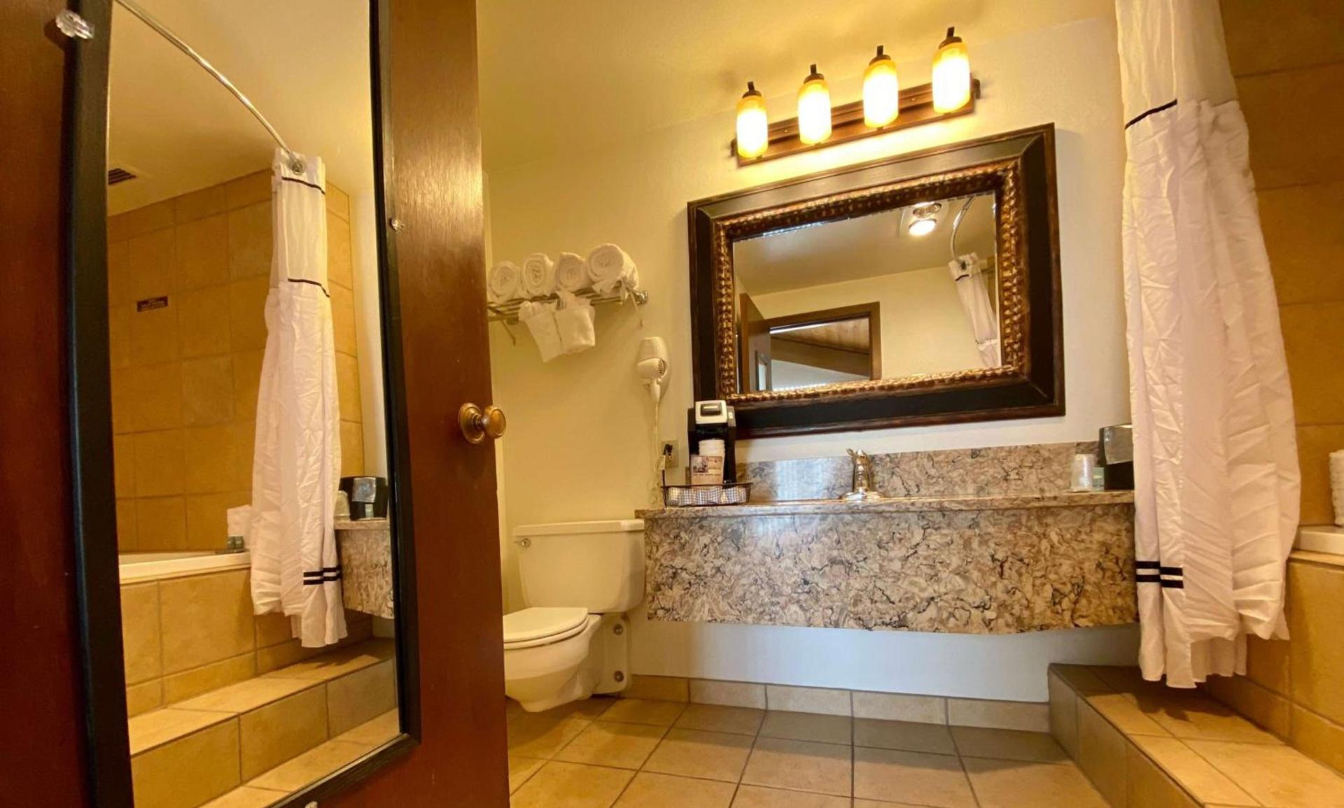 Best Western Sheridan Center photo 29