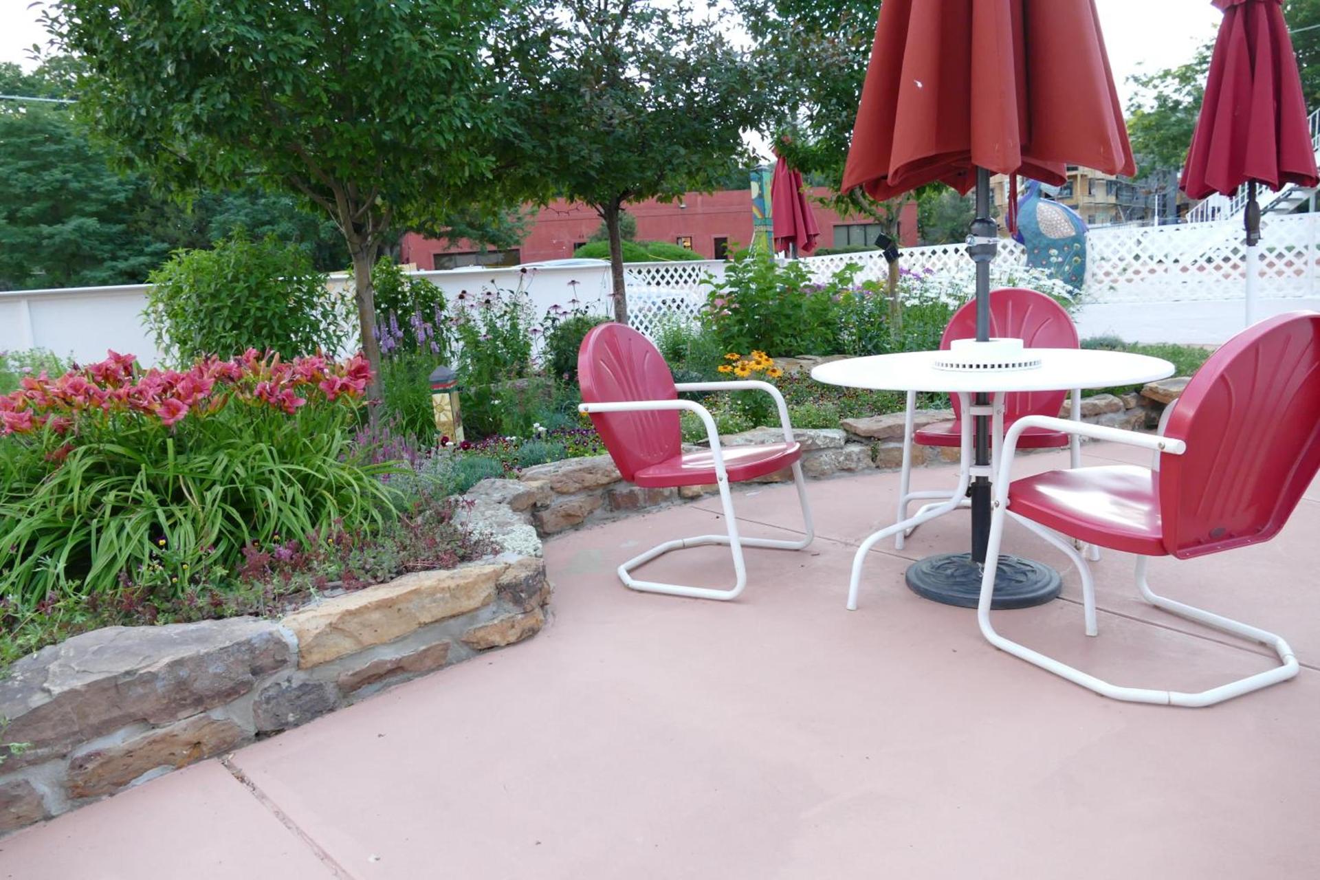Red Wing Motel photo 4
