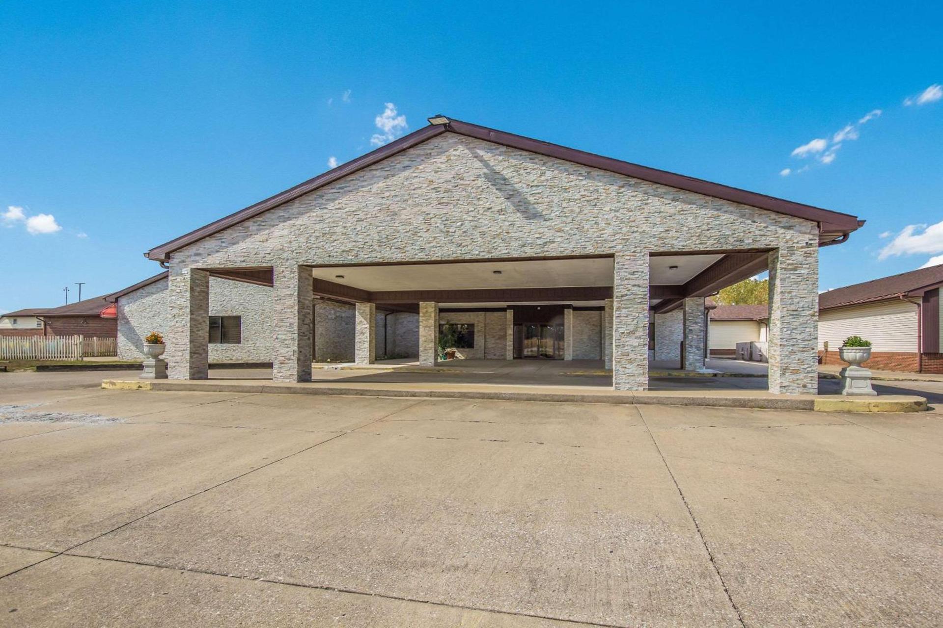 Quality Inn Grayville photo 29