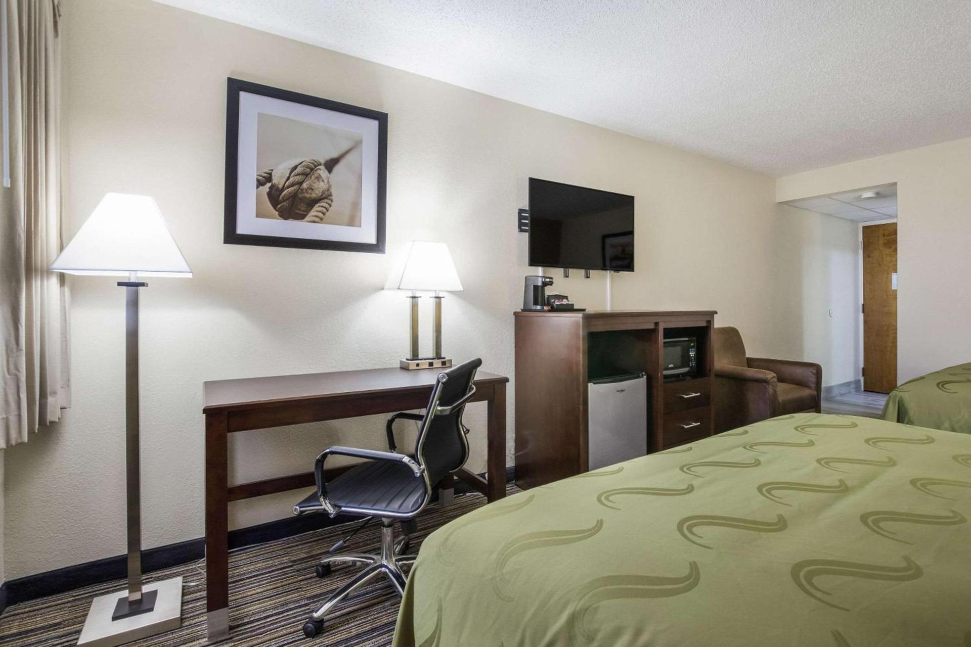 Quality Inn Grayville photo 18