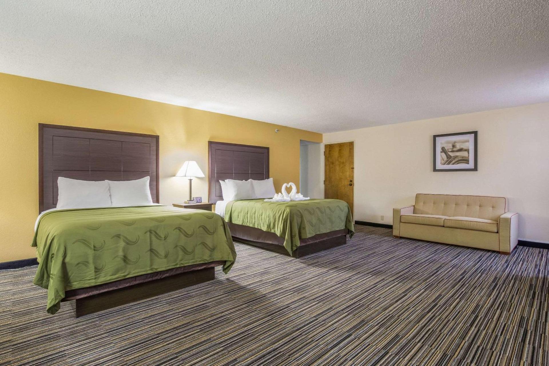 Quality Inn Grayville photo 12