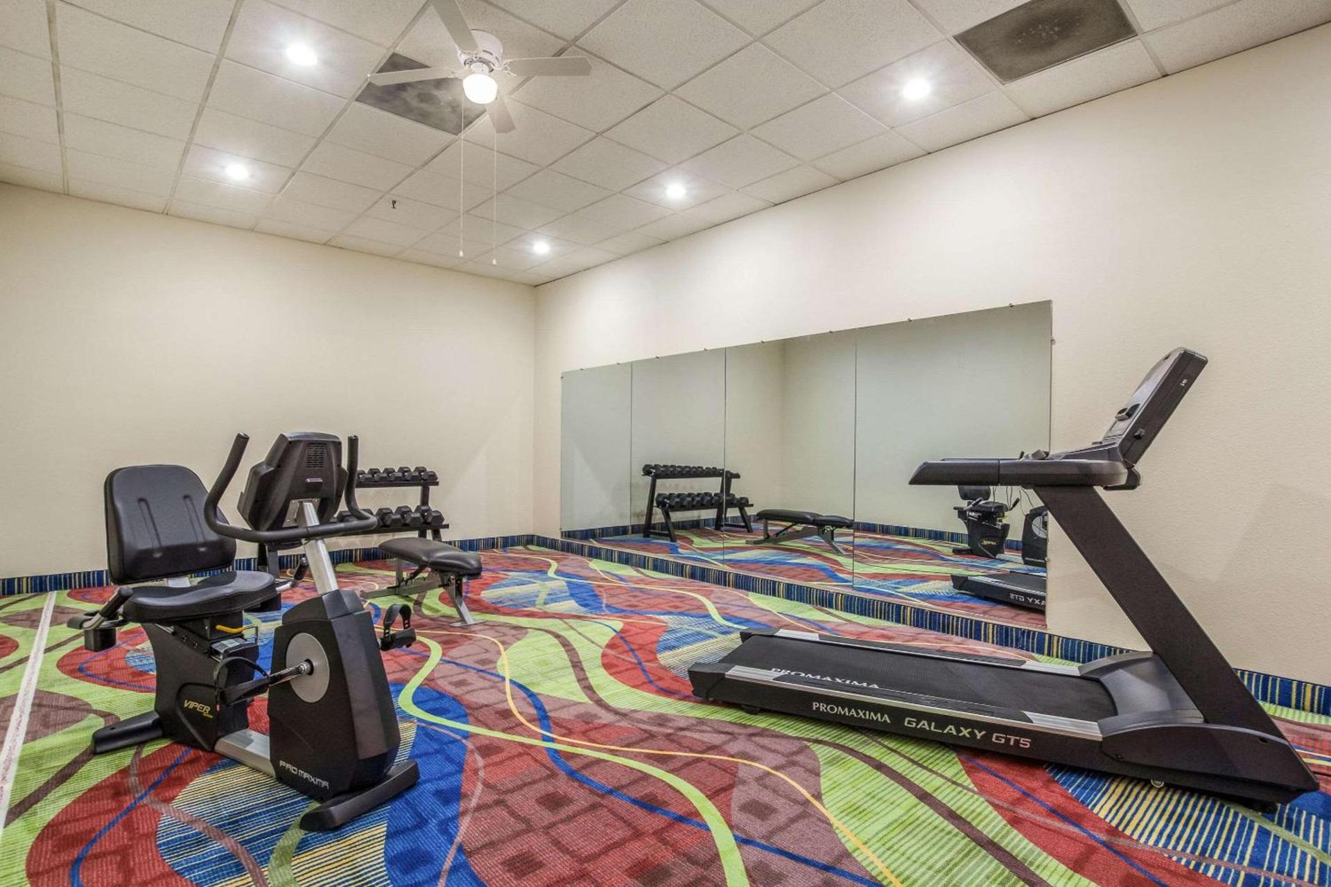 Quality Inn Grayville photo 7