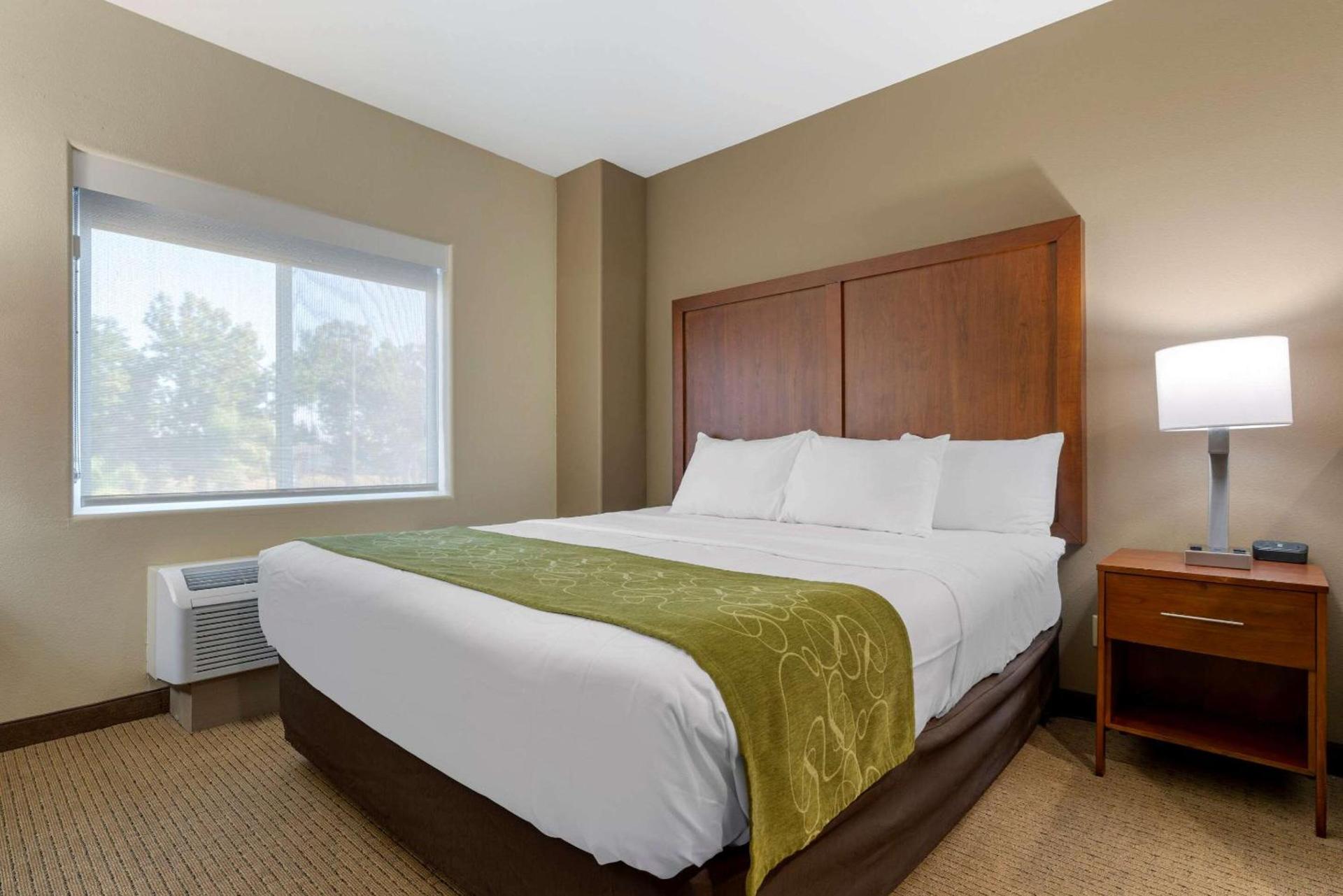 Comfort Suites Marysville-Yuba City photo 16