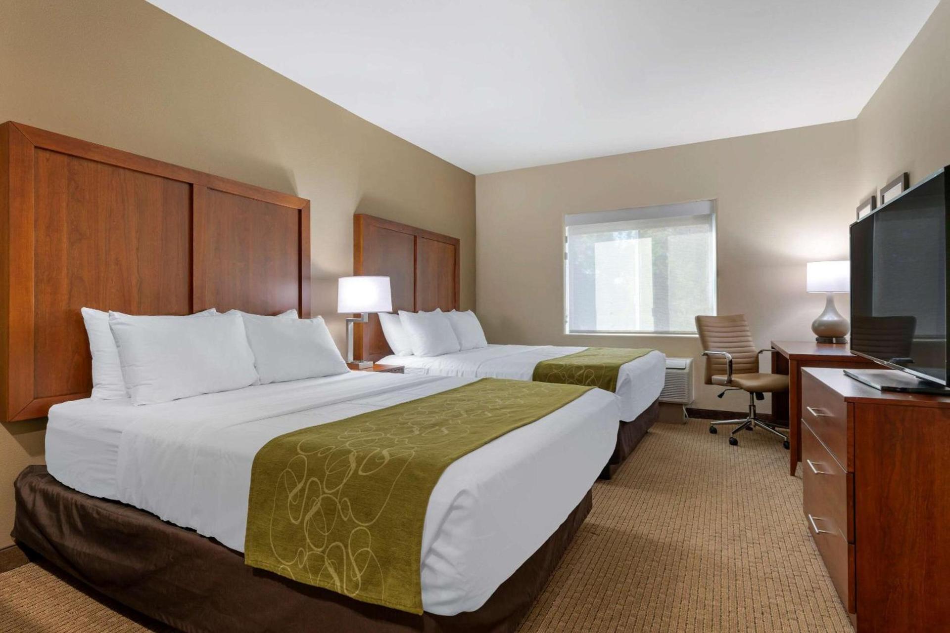 Comfort Suites Marysville-Yuba City photo 20