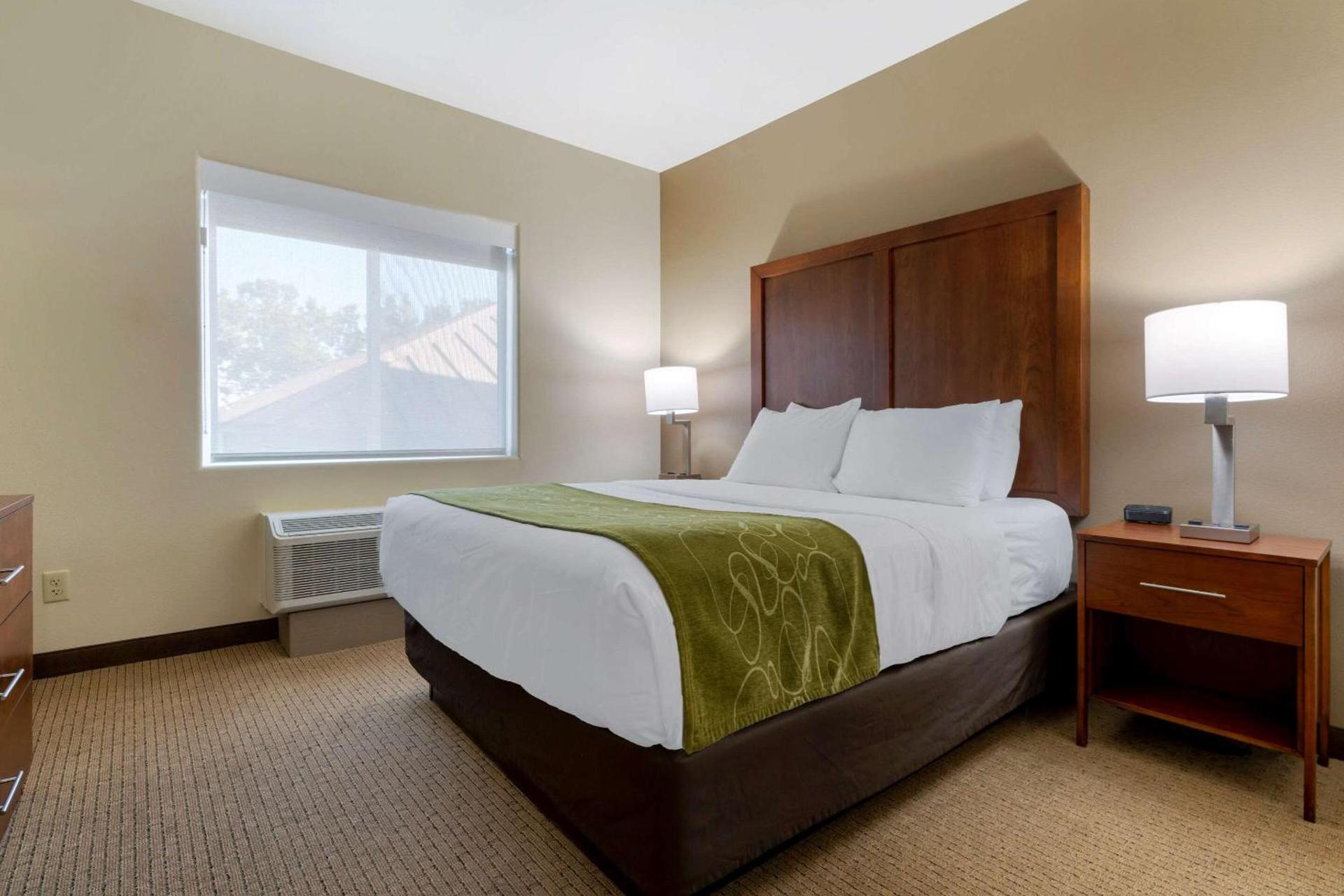 Comfort Suites Marysville-Yuba City photo 24