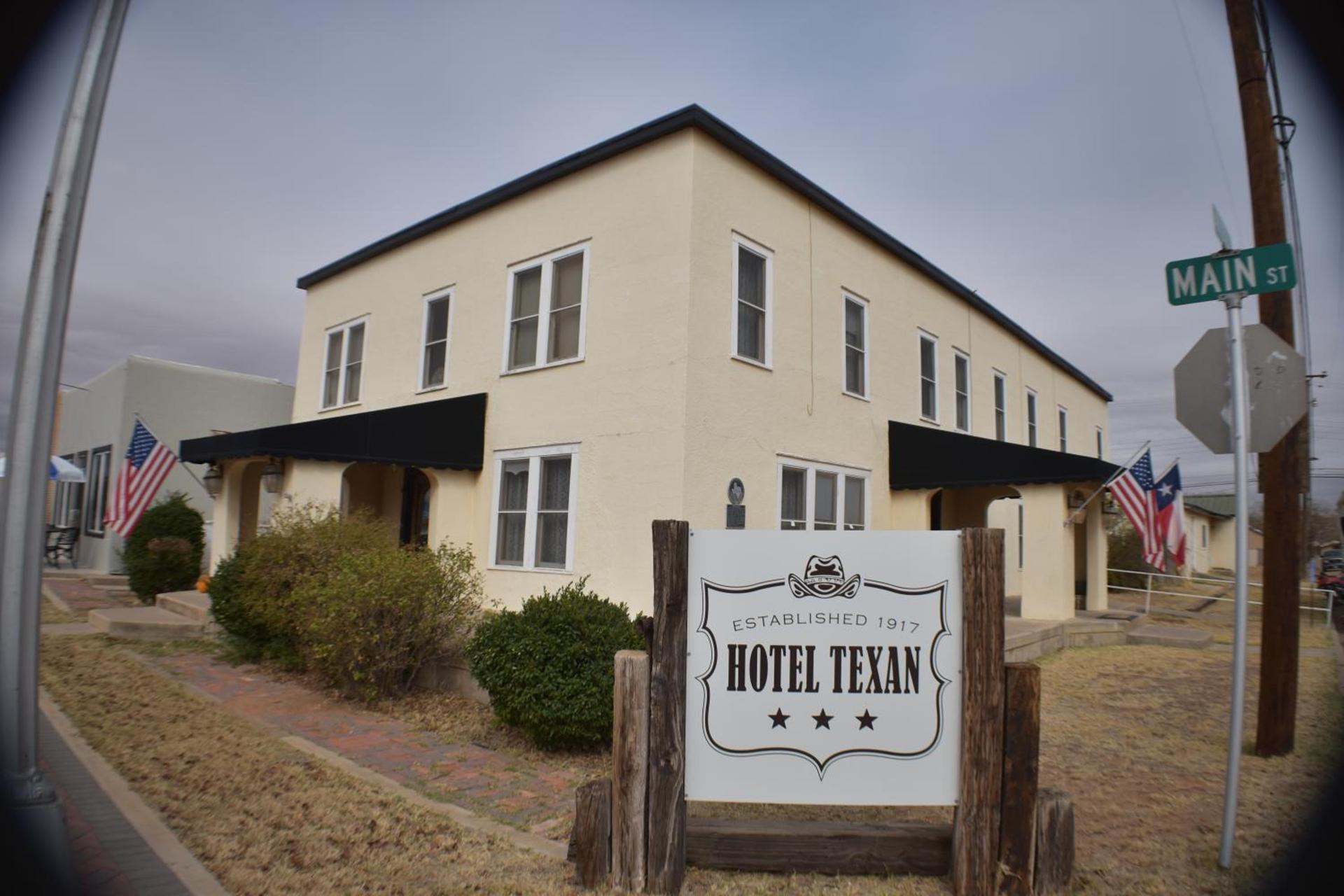 The Hotel Texan photo 14