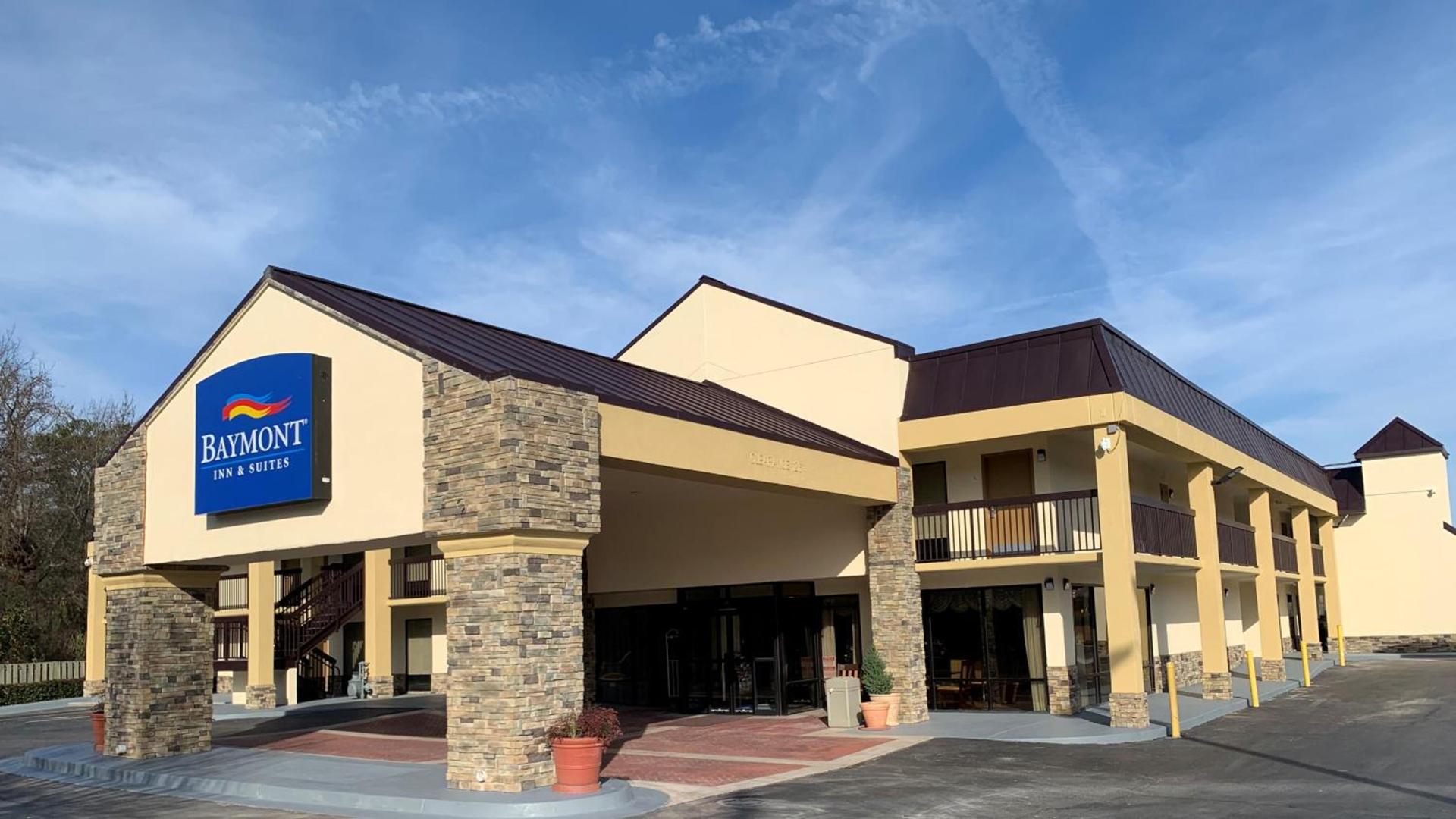 Baymont by Wyndham Griffin photo 63