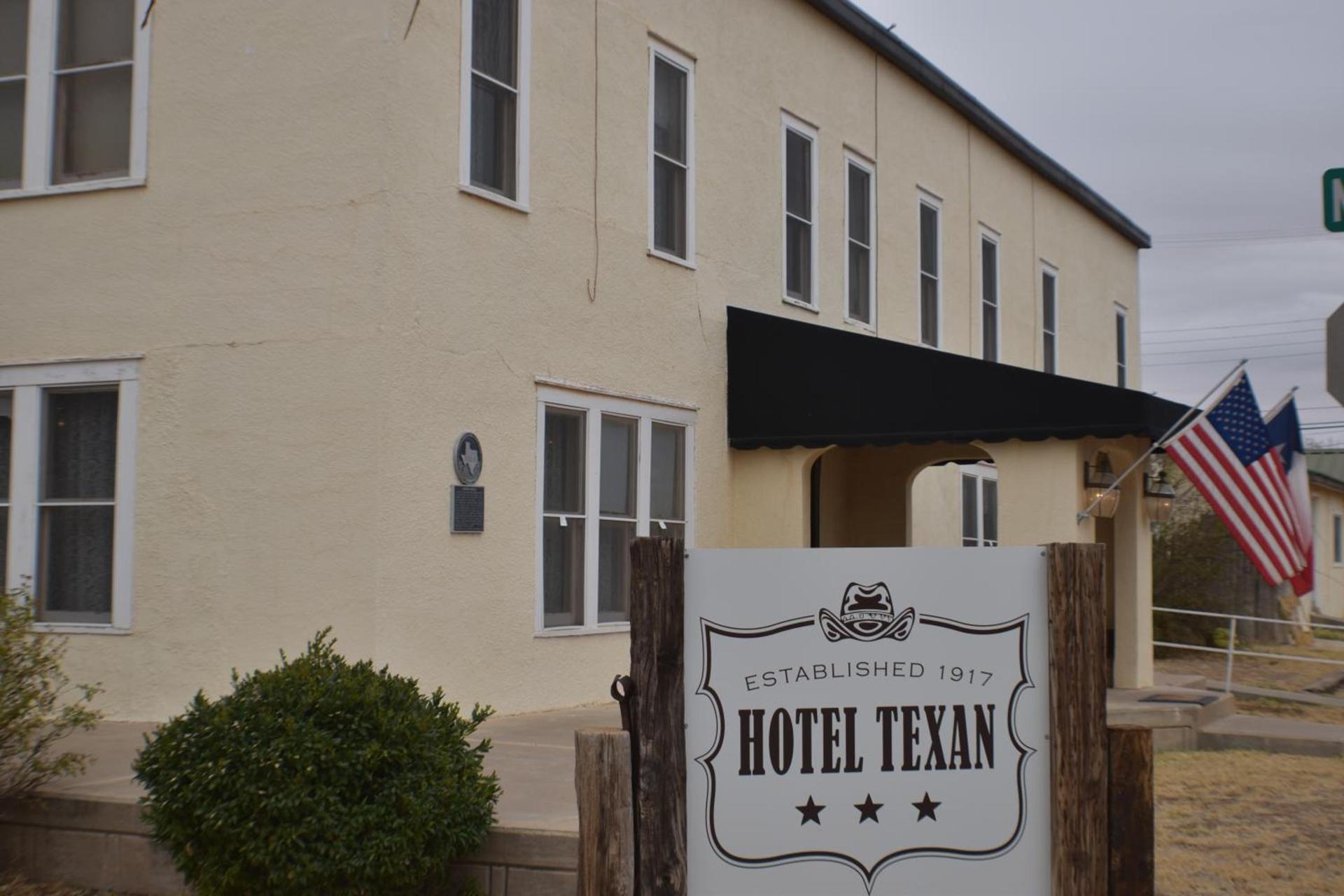 The Hotel Texan photo 23