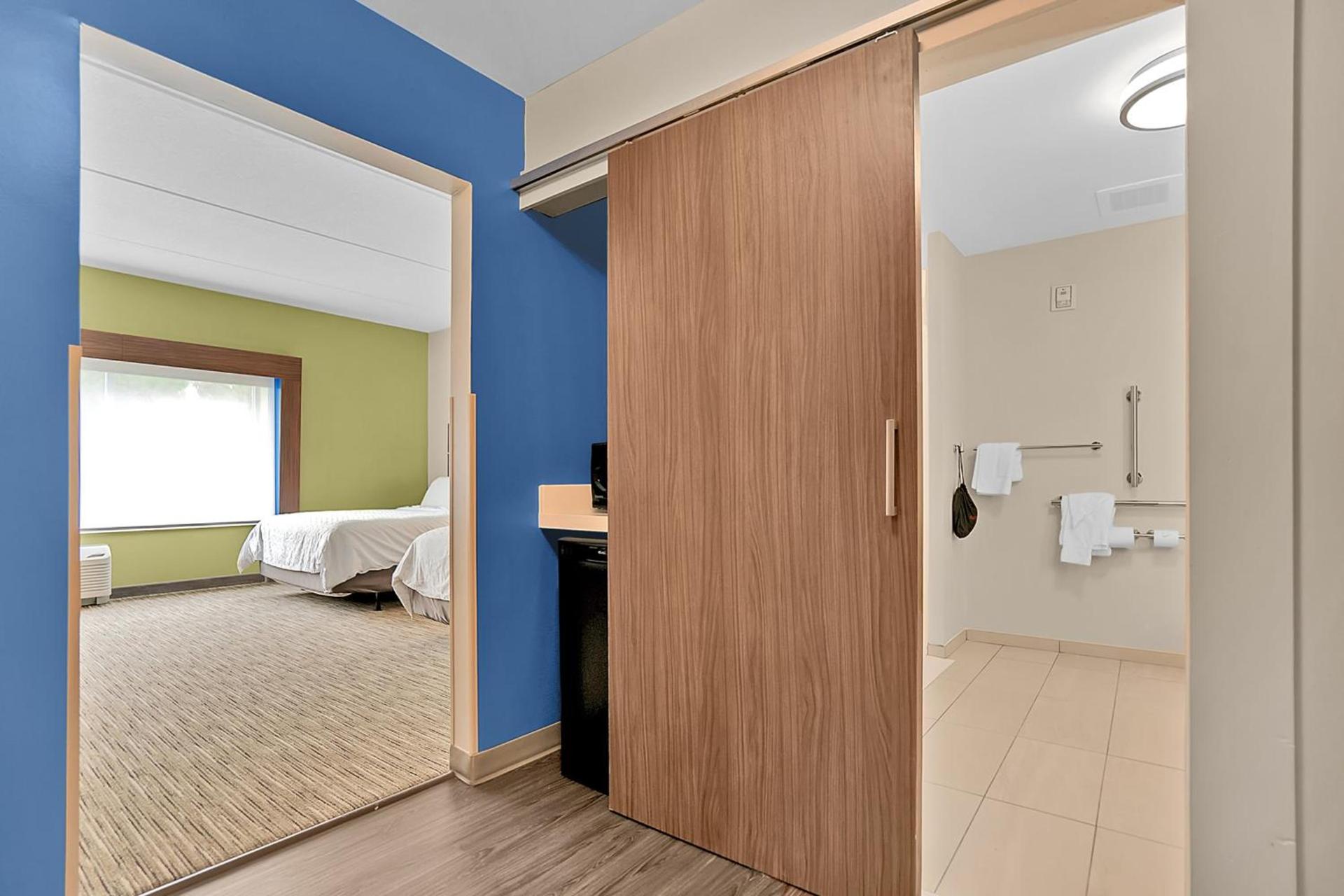 Holiday Inn Express - Jacksonville South Bartram Prk by IHG photo 50
