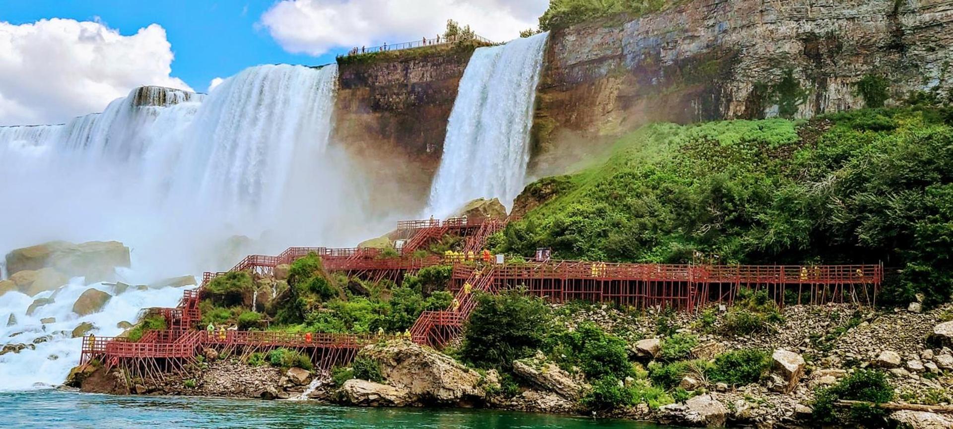 Wyndham Garden at Niagara Falls photo 6